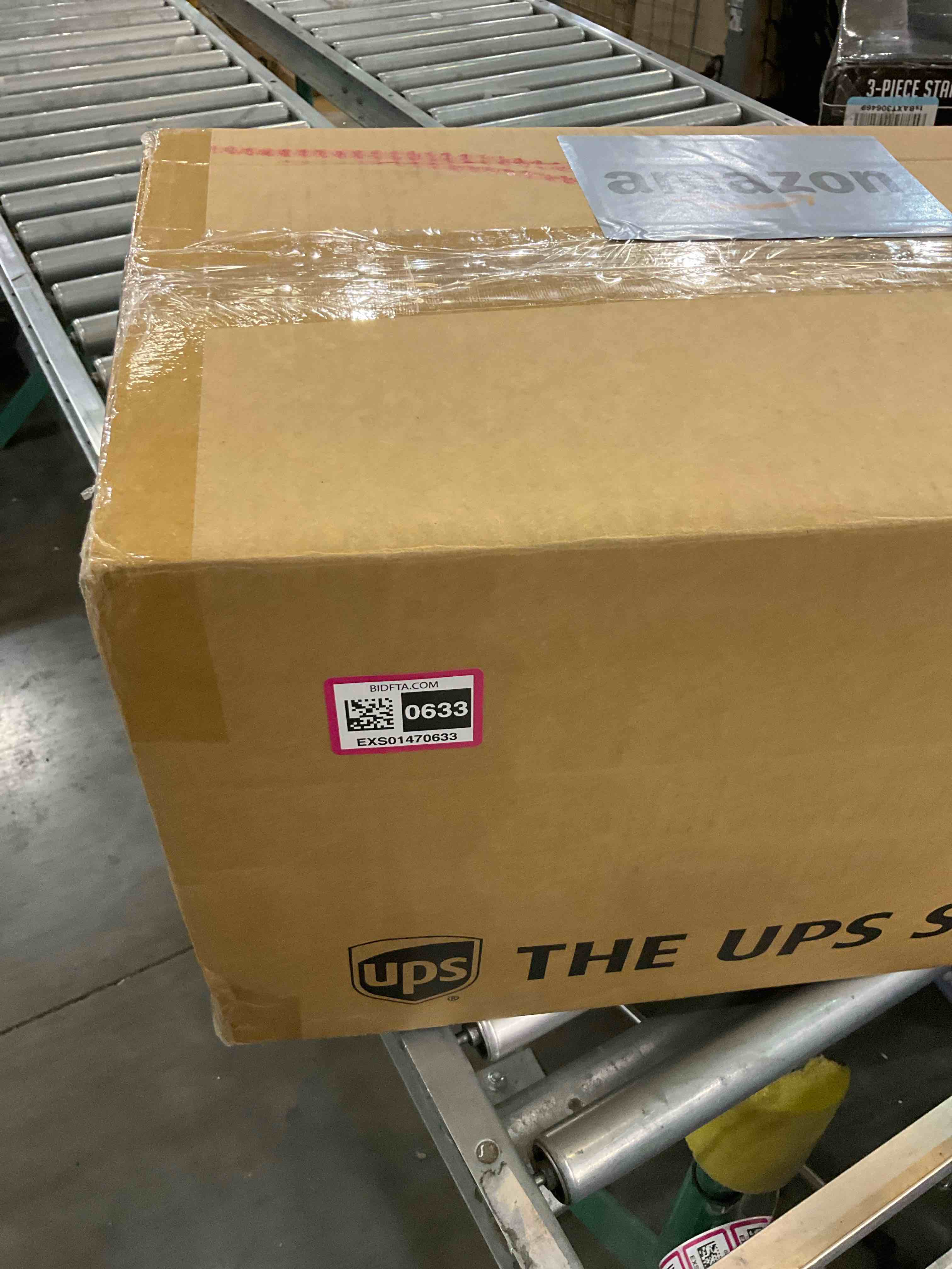 https://s3.amazonaws.com/lotting-images-prod/BargainHunt/EXS01470633_1721753443646.jpeg