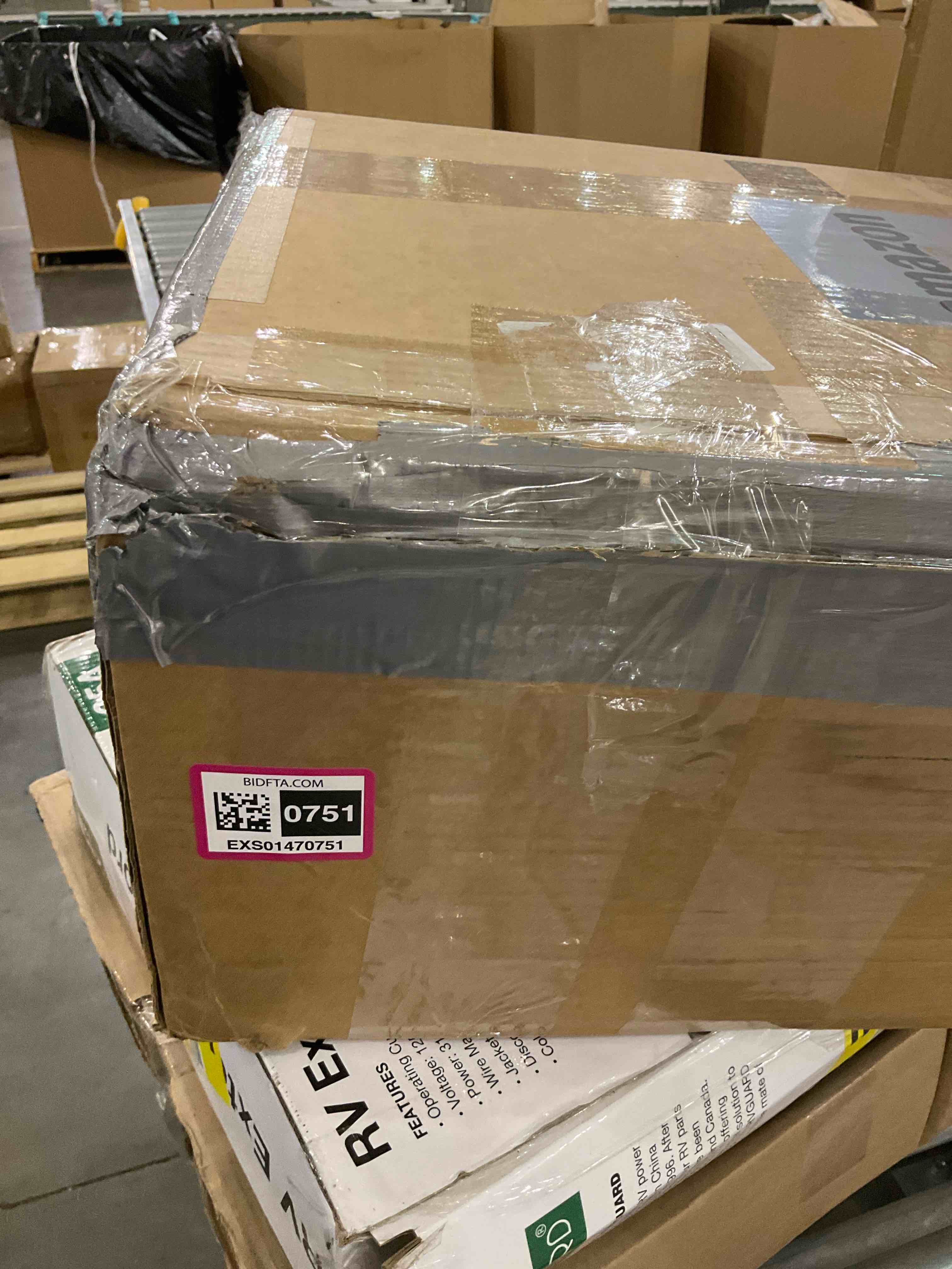 https://s3.amazonaws.com/lotting-images-prod/BargainHunt/EXS01470751_1721839540381.jpeg