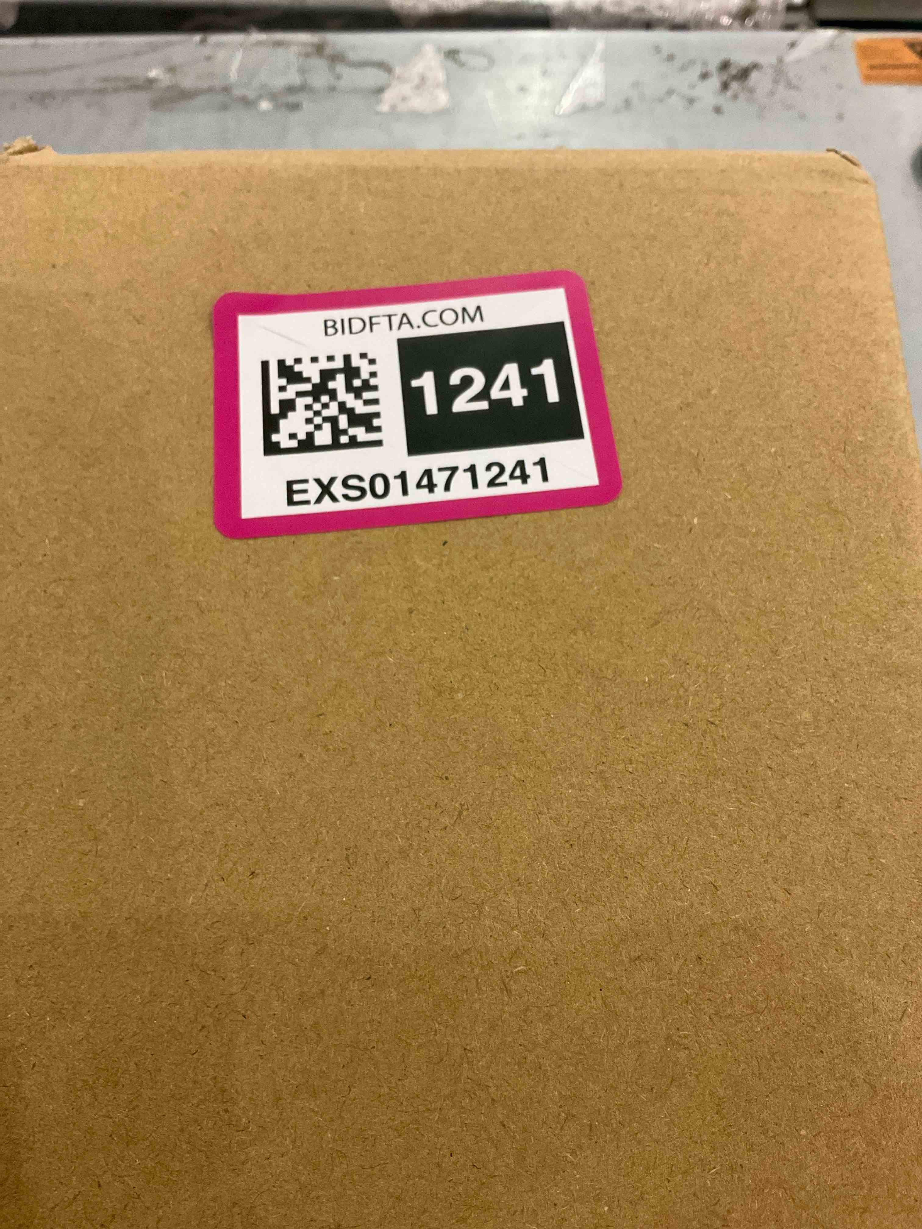 https://s3.amazonaws.com/lotting-images-prod/BargainHunt/EXS01471241_1718281664930.jpeg