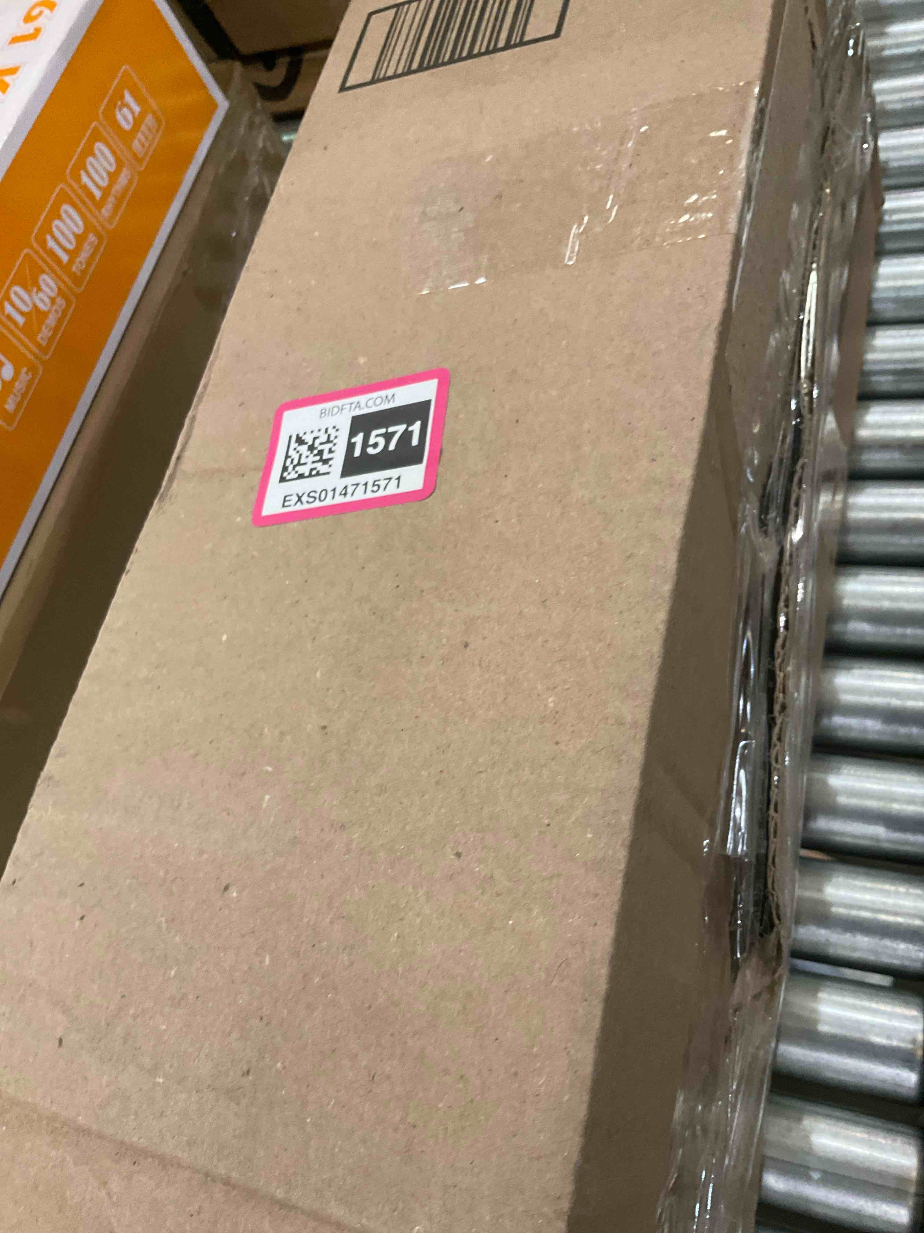 https://s3.amazonaws.com/lotting-images-prod/BargainHunt/EXS01471571_1717773659505.jpeg