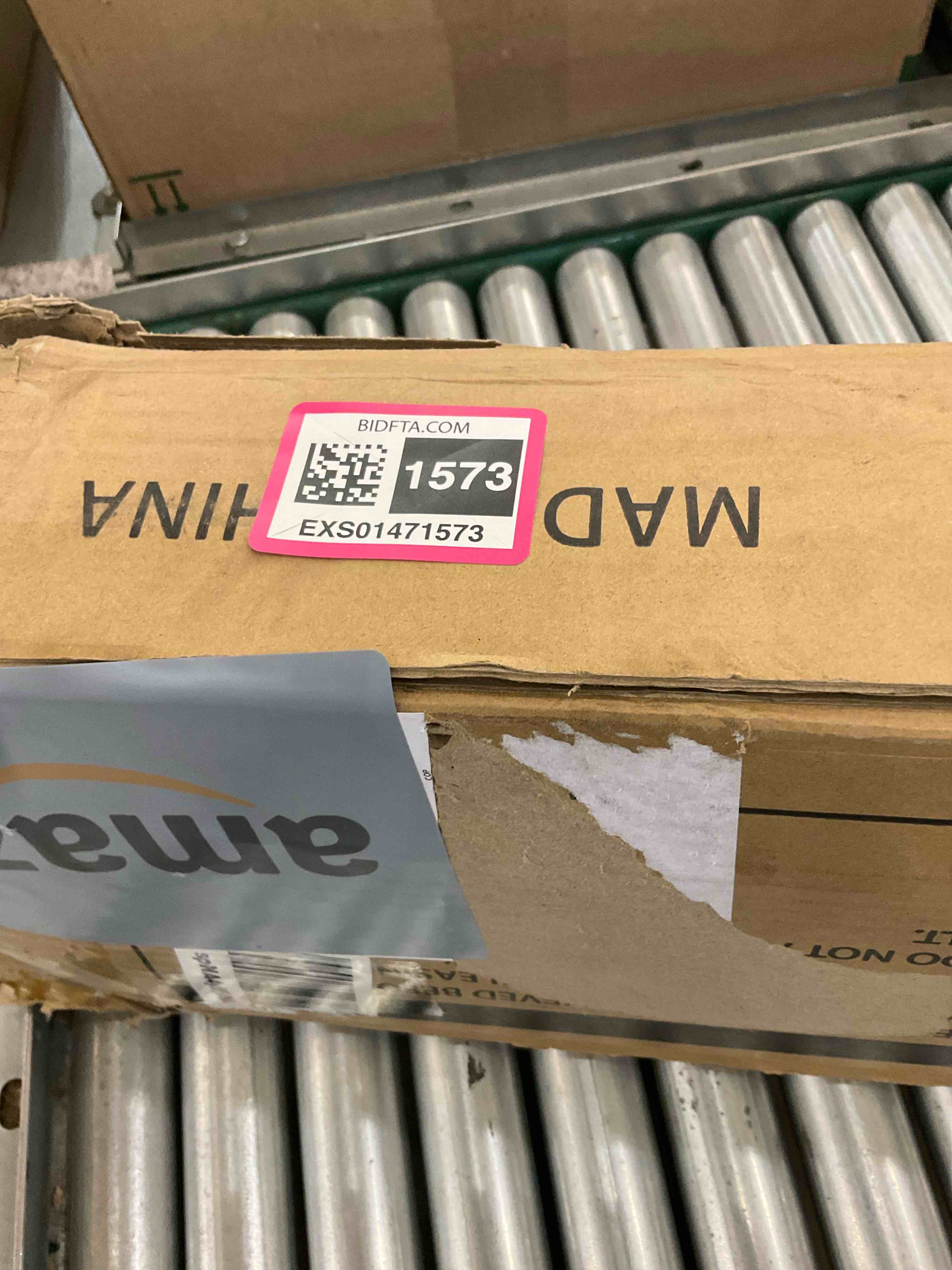 https://s3.amazonaws.com/lotting-images-prod/BargainHunt/EXS01471573_1717773794981.jpeg