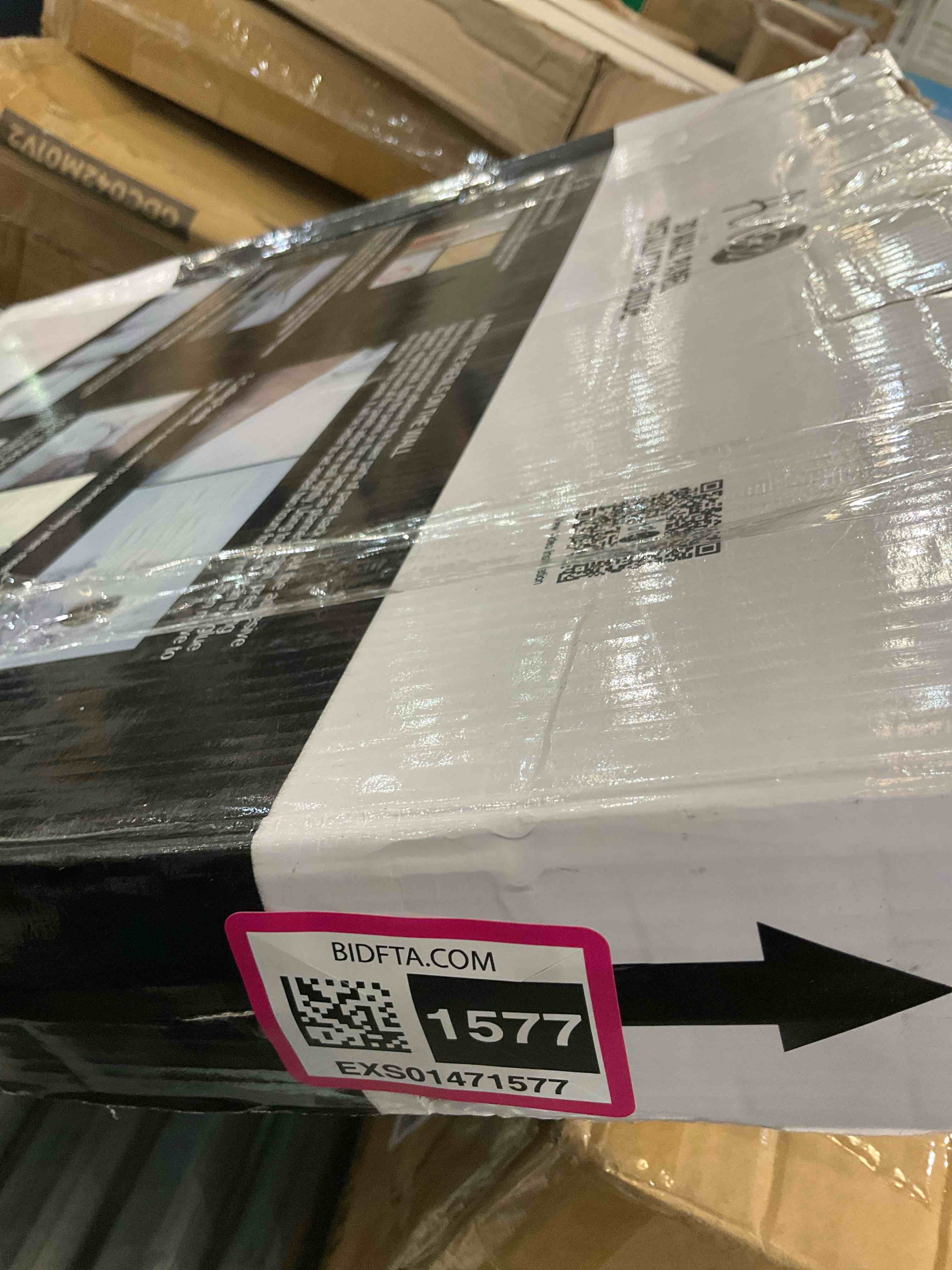 https://s3.amazonaws.com/lotting-images-prod/BargainHunt/EXS01471577_1717774507919.jpeg