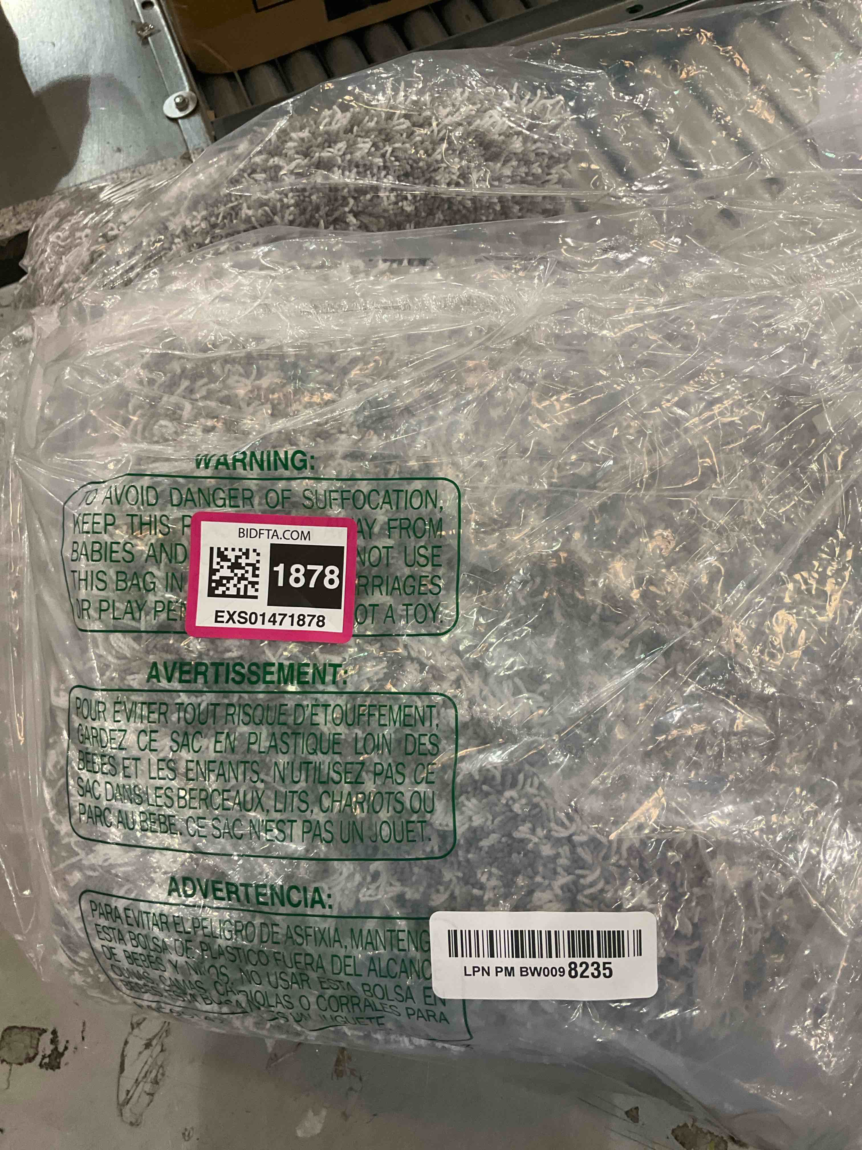 https://s3.amazonaws.com/lotting-images-prod/BargainHunt/EXS01471878_1718125618532.jpeg