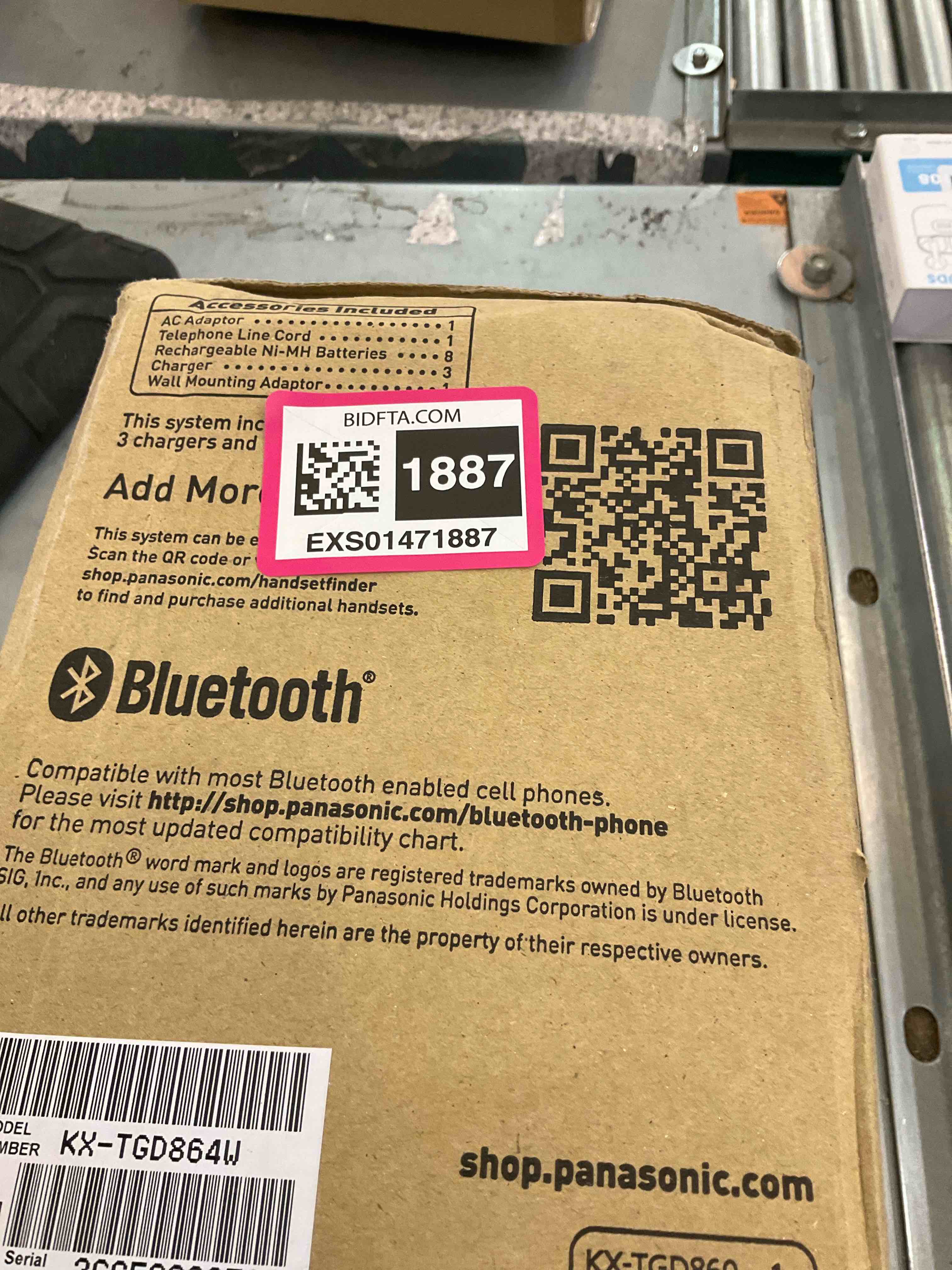 https://s3.amazonaws.com/lotting-images-prod/BargainHunt/EXS01471887_1718126107711.jpeg