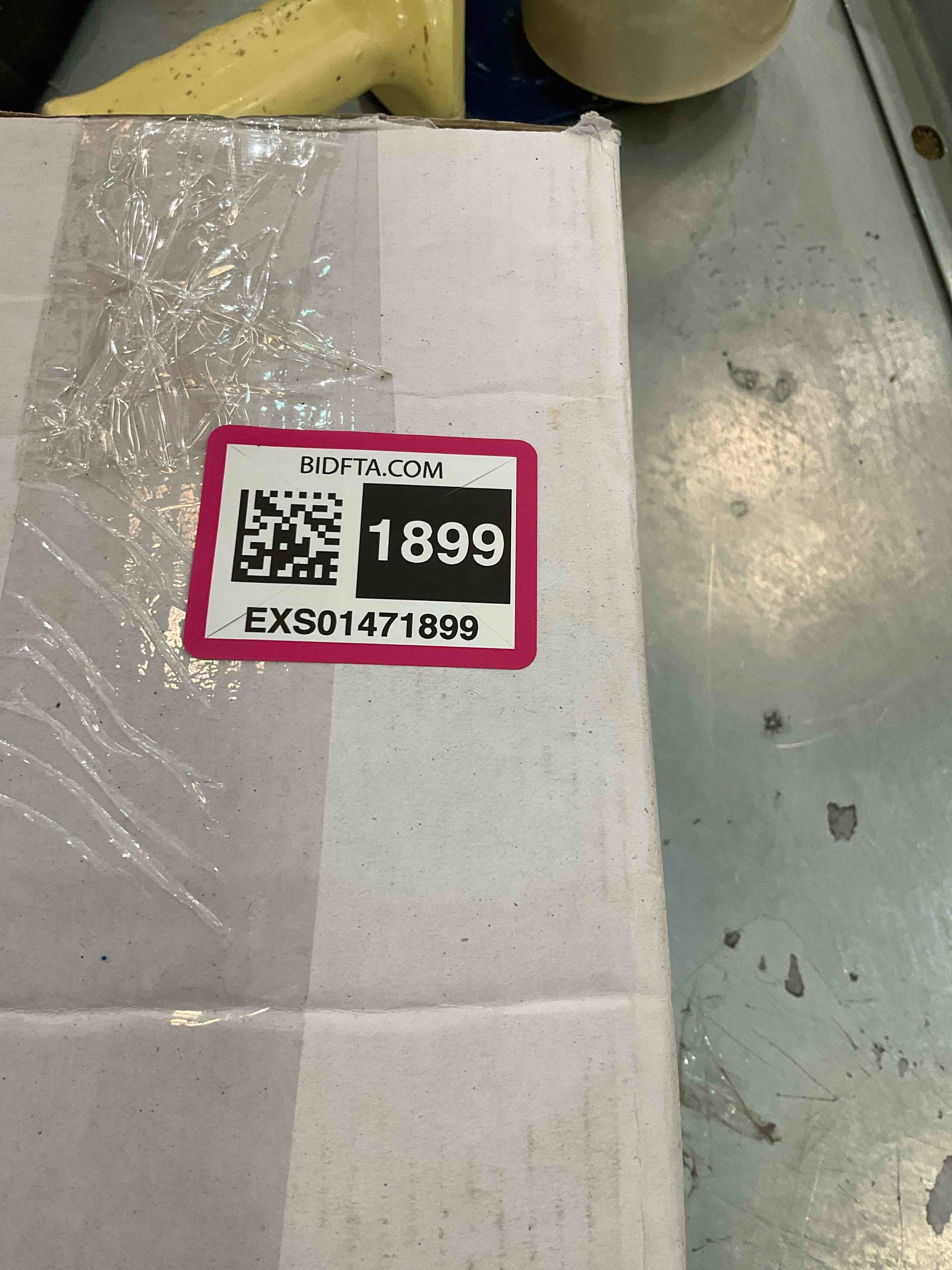 https://s3.amazonaws.com/lotting-images-prod/BargainHunt/EXS01471899_1718127445874.jpeg