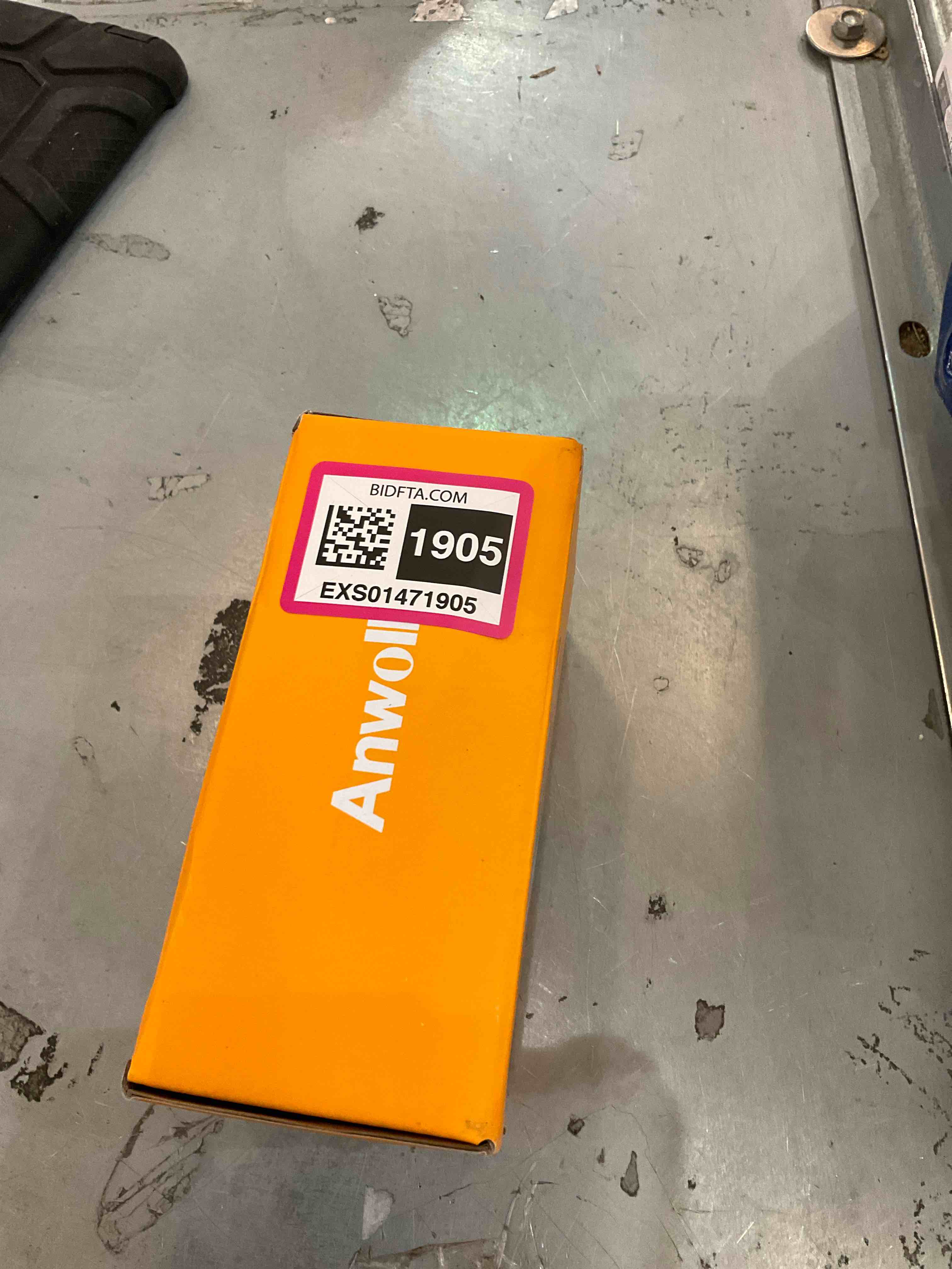 https://s3.amazonaws.com/lotting-images-prod/BargainHunt/EXS01471905_1718127827381.jpeg