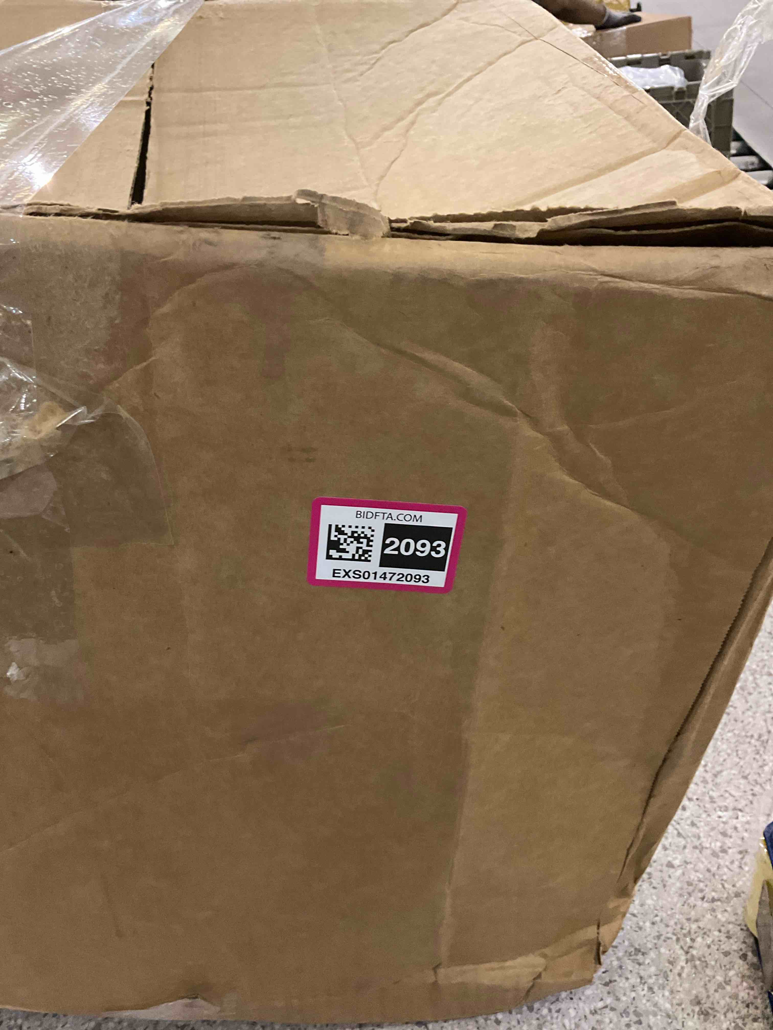 https://s3.amazonaws.com/lotting-images-prod/BargainHunt/EXS01472093_1717766754659.jpeg