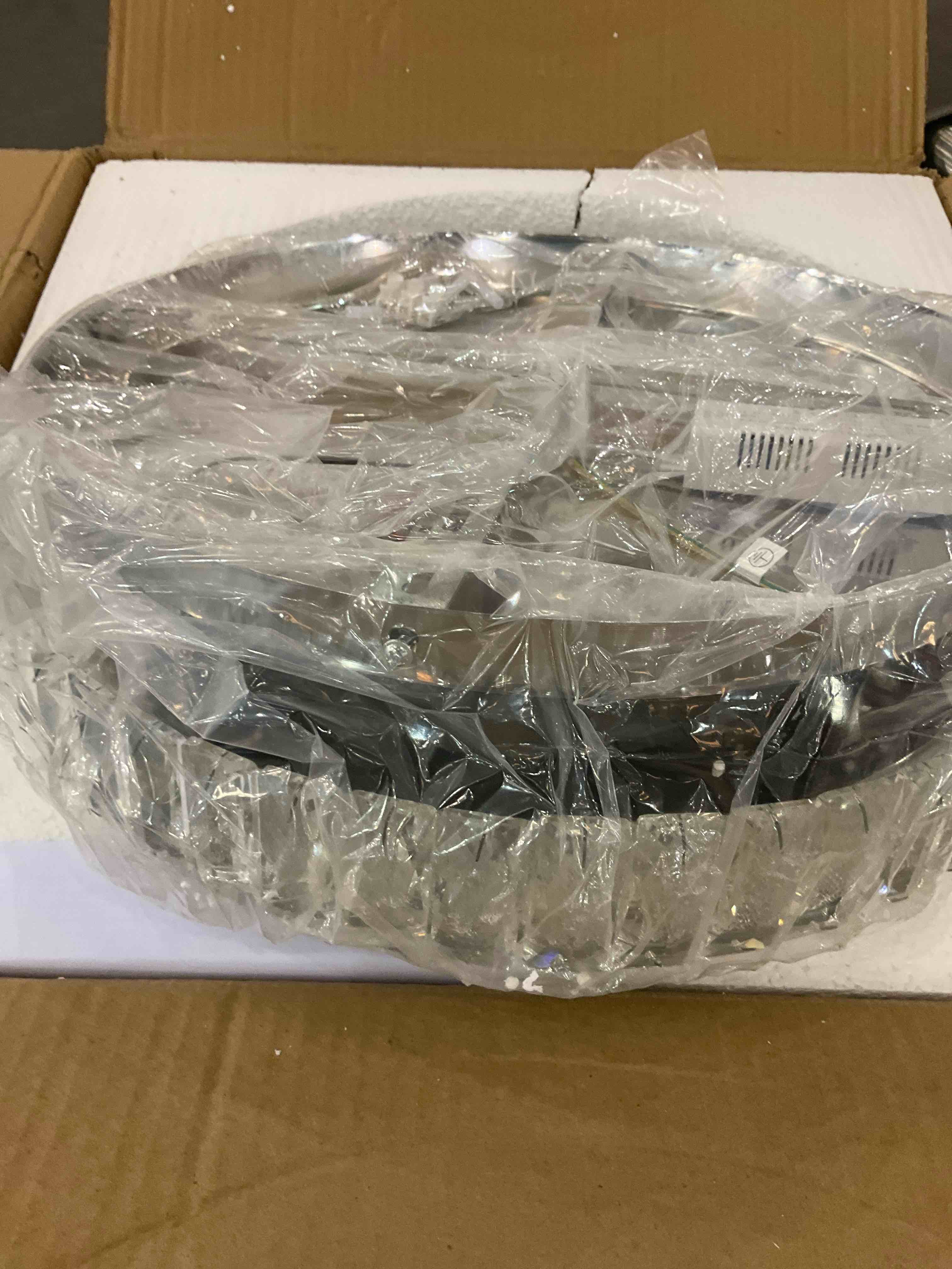 https://s3.amazonaws.com/lotting-images-prod/BargainHunt/EXS01472512_1717781483771.jpeg