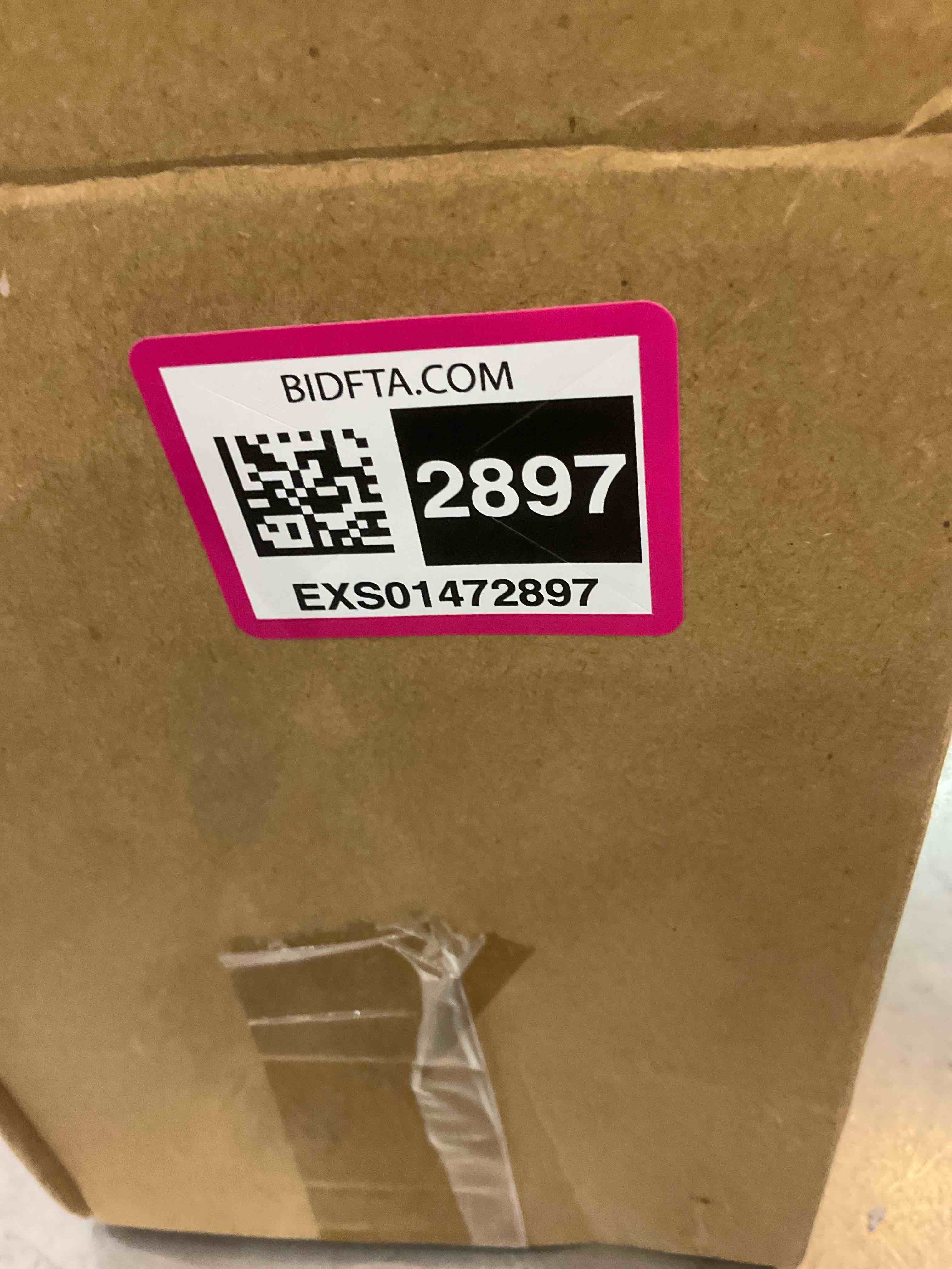 https://s3.amazonaws.com/lotting-images-prod/BargainHunt/EXS01472897_1718217689104.jpeg