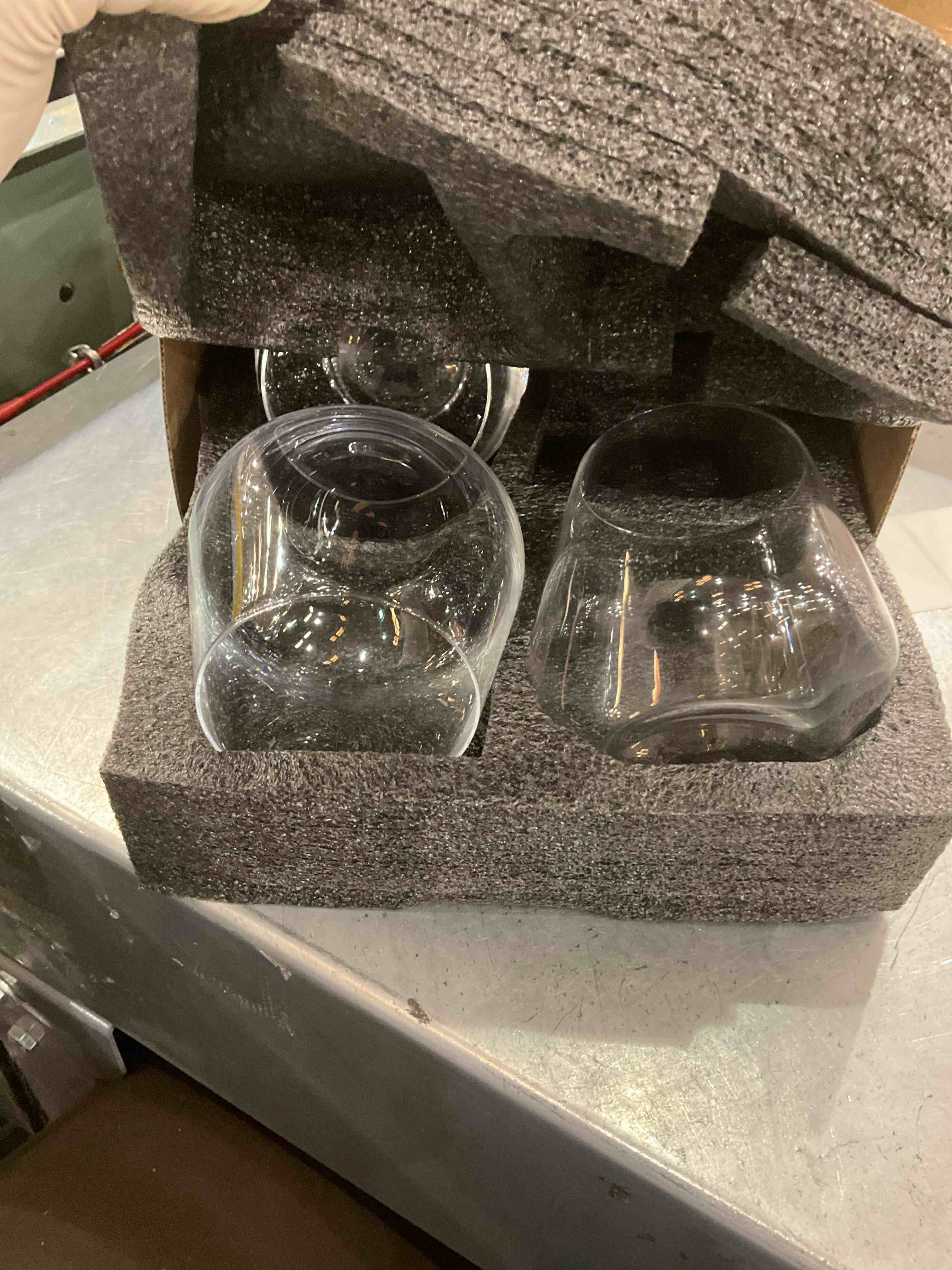 https://s3.amazonaws.com/lotting-images-prod/BargainHunt/EXS01473279_1719239986223.jpeg