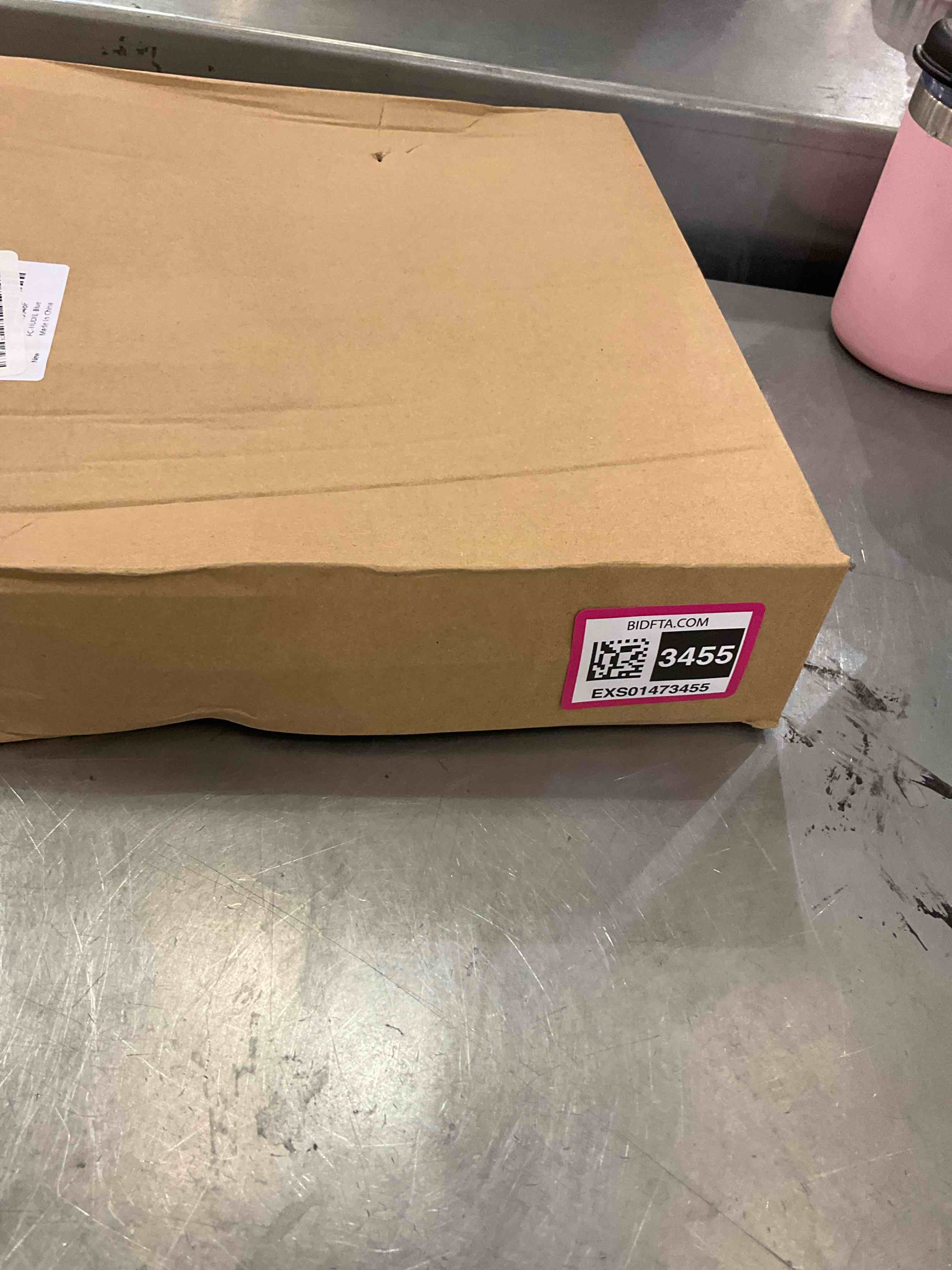 https://s3.amazonaws.com/lotting-images-prod/BargainHunt/EXS01473455_1719328101875.jpeg