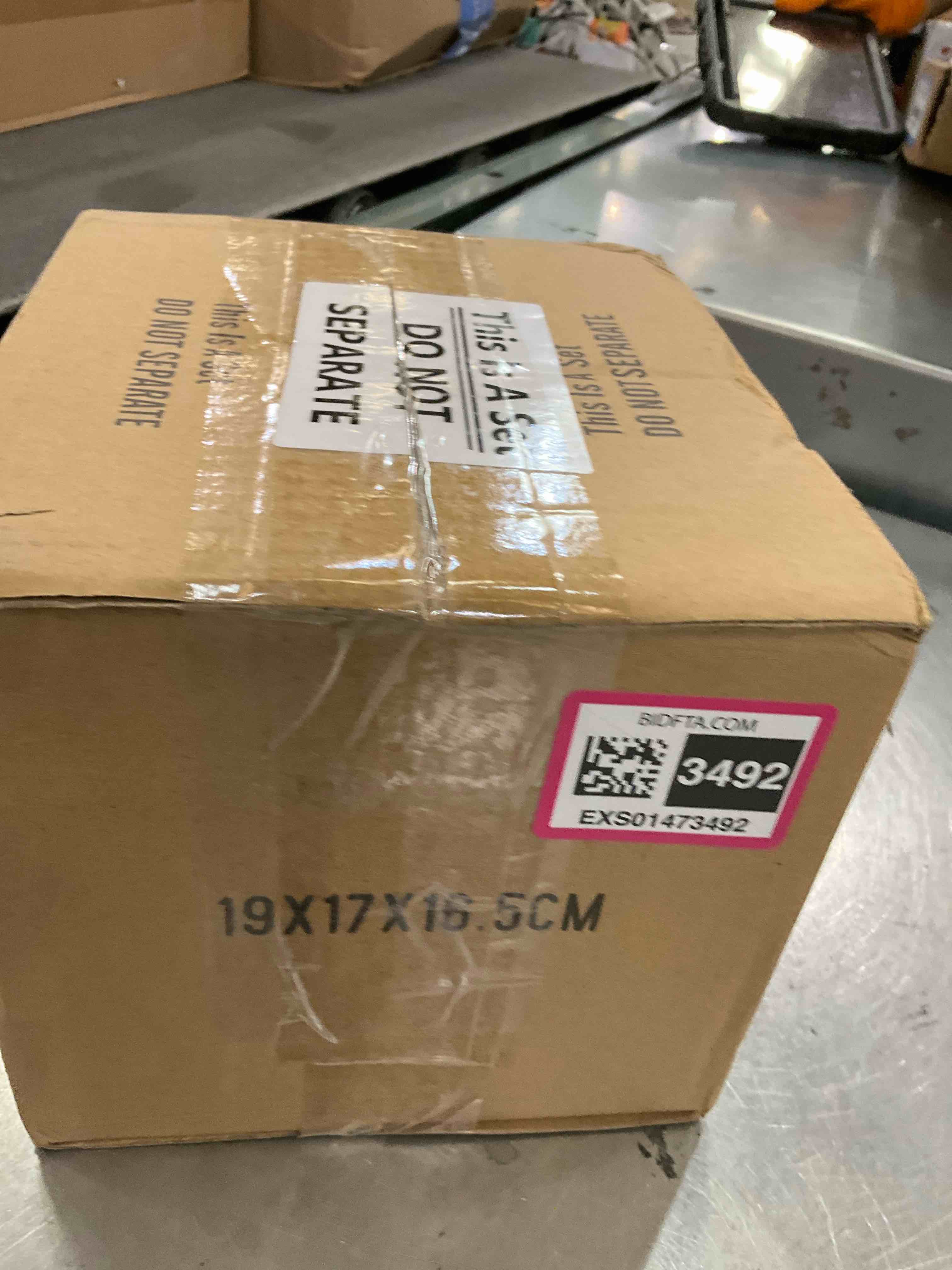 https://s3.amazonaws.com/lotting-images-prod/BargainHunt/EXS01473492_1719335353899.jpeg