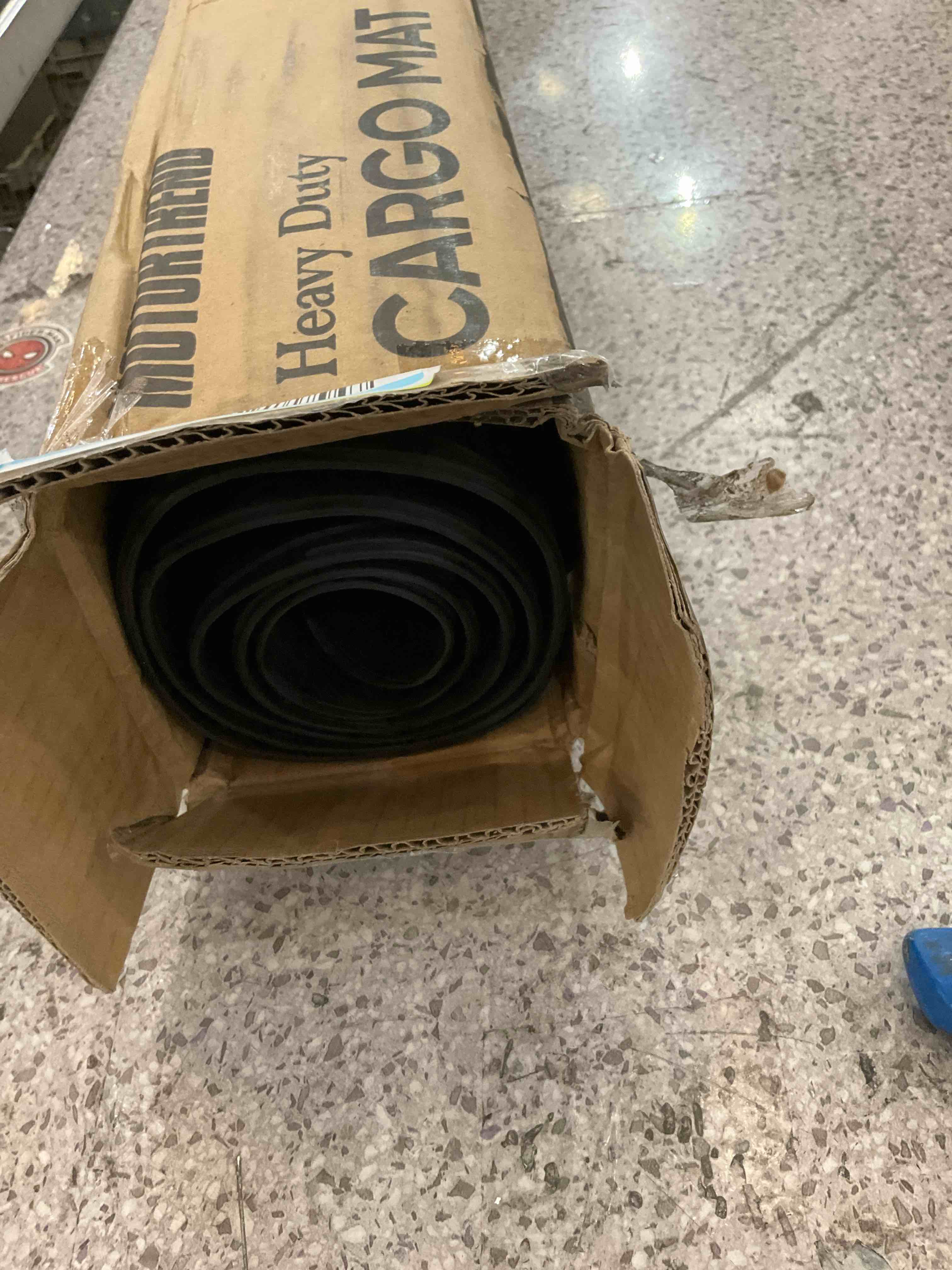 https://s3.amazonaws.com/lotting-images-prod/BargainHunt/EXS01473574_1718299034738.jpeg