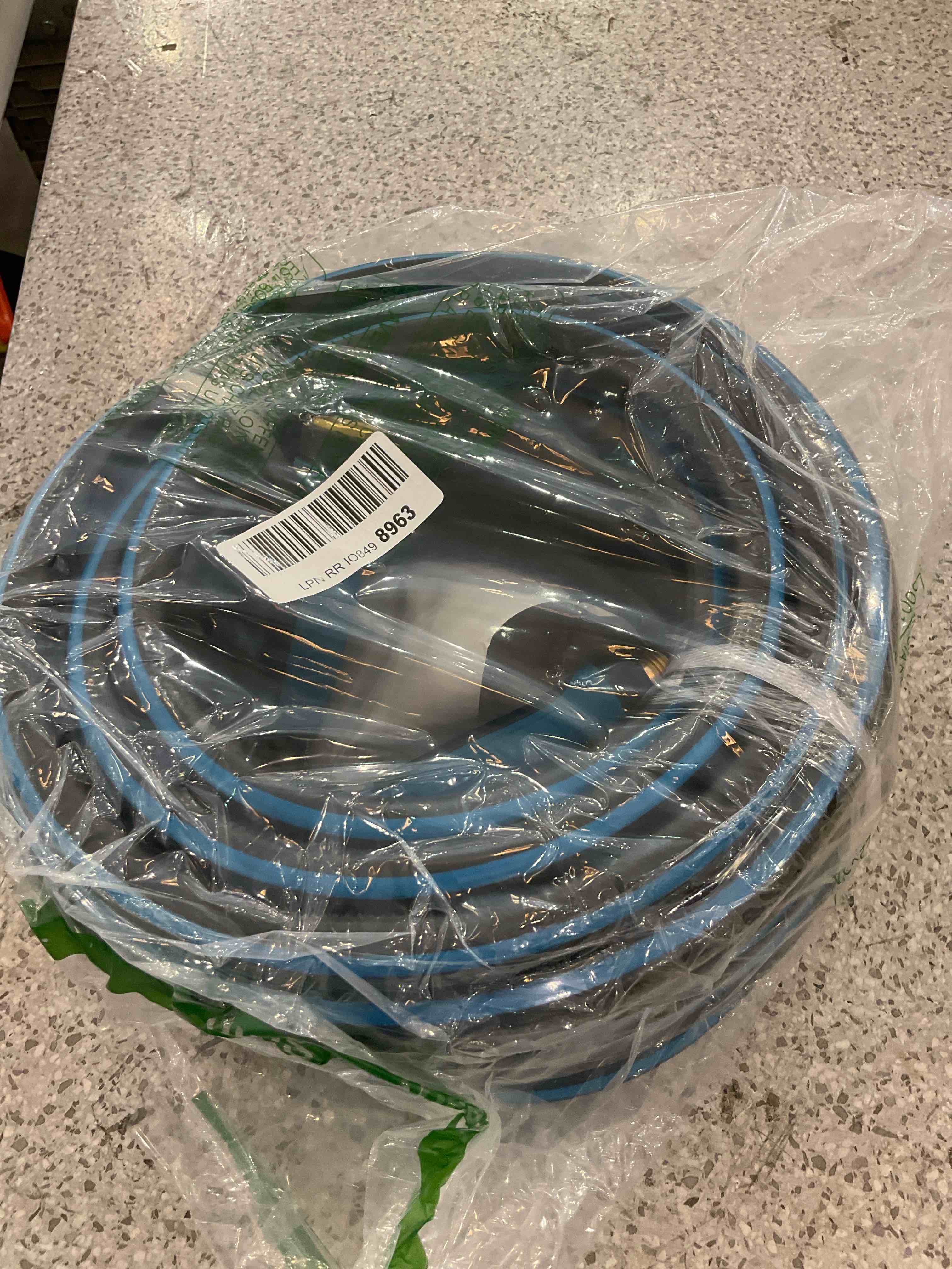 https://s3.amazonaws.com/lotting-images-prod/BargainHunt/EXS01473733_1718377346015.jpeg