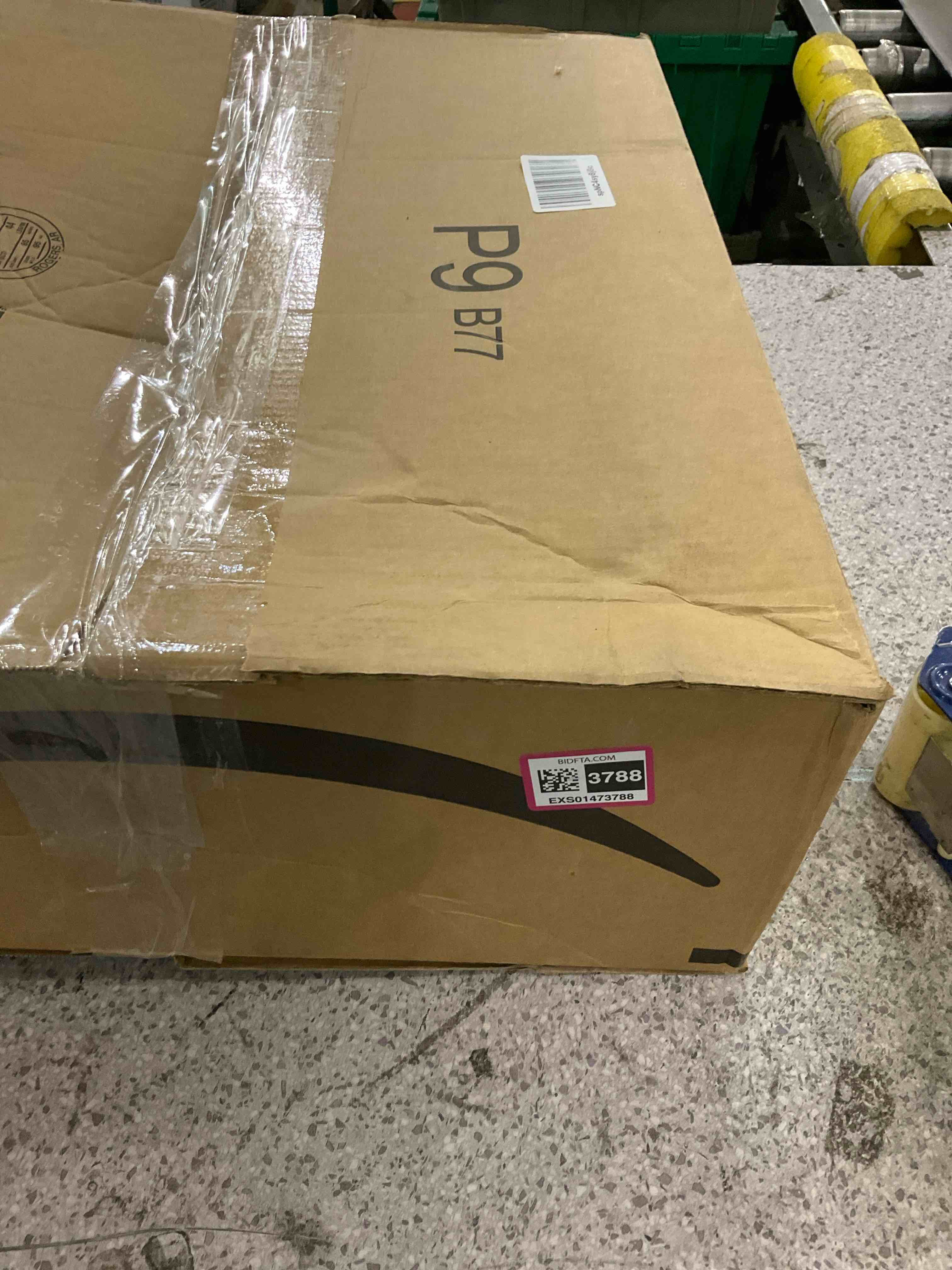 https://s3.amazonaws.com/lotting-images-prod/BargainHunt/EXS01473788_1718623578510.jpeg