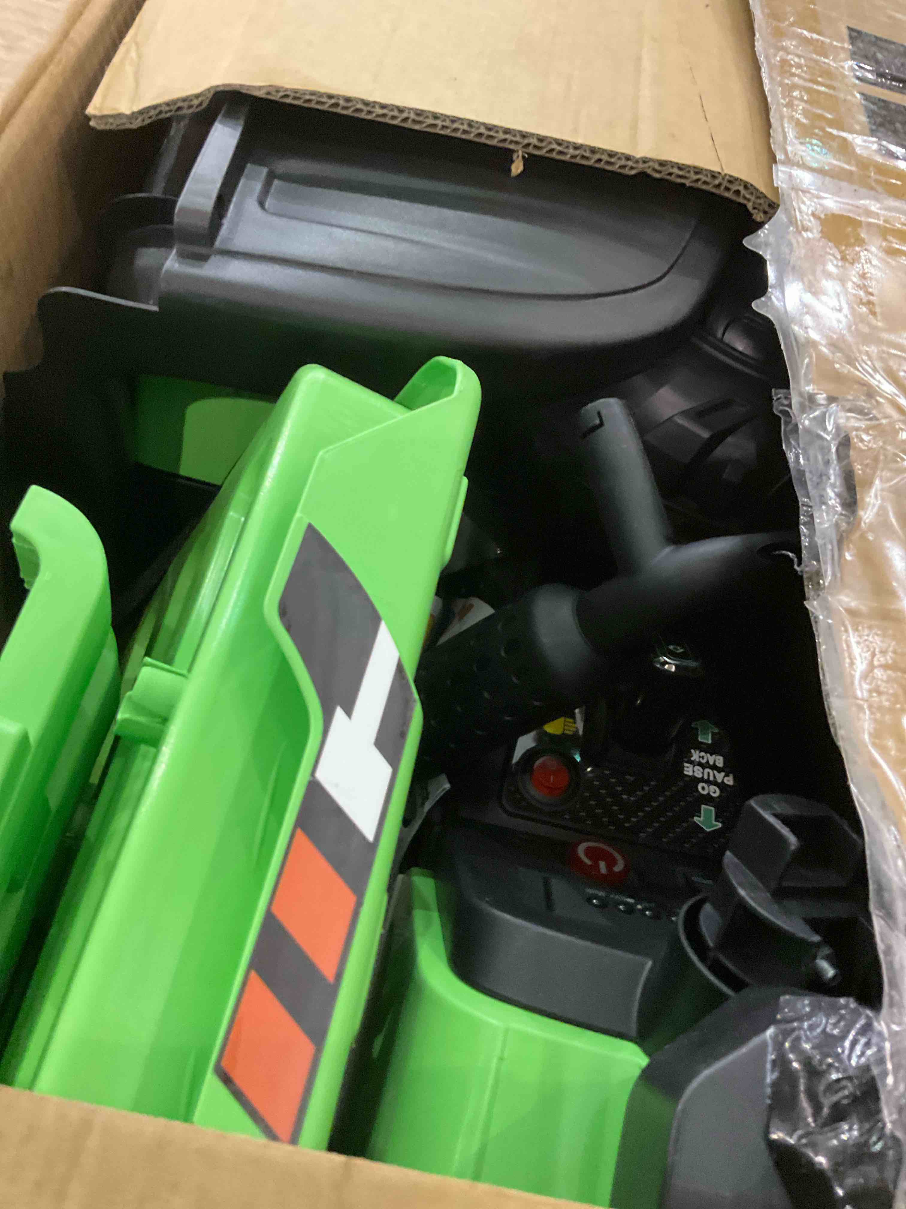 https://s3.amazonaws.com/lotting-images-prod/BargainHunt/EXS01473796_1718624267685.jpeg