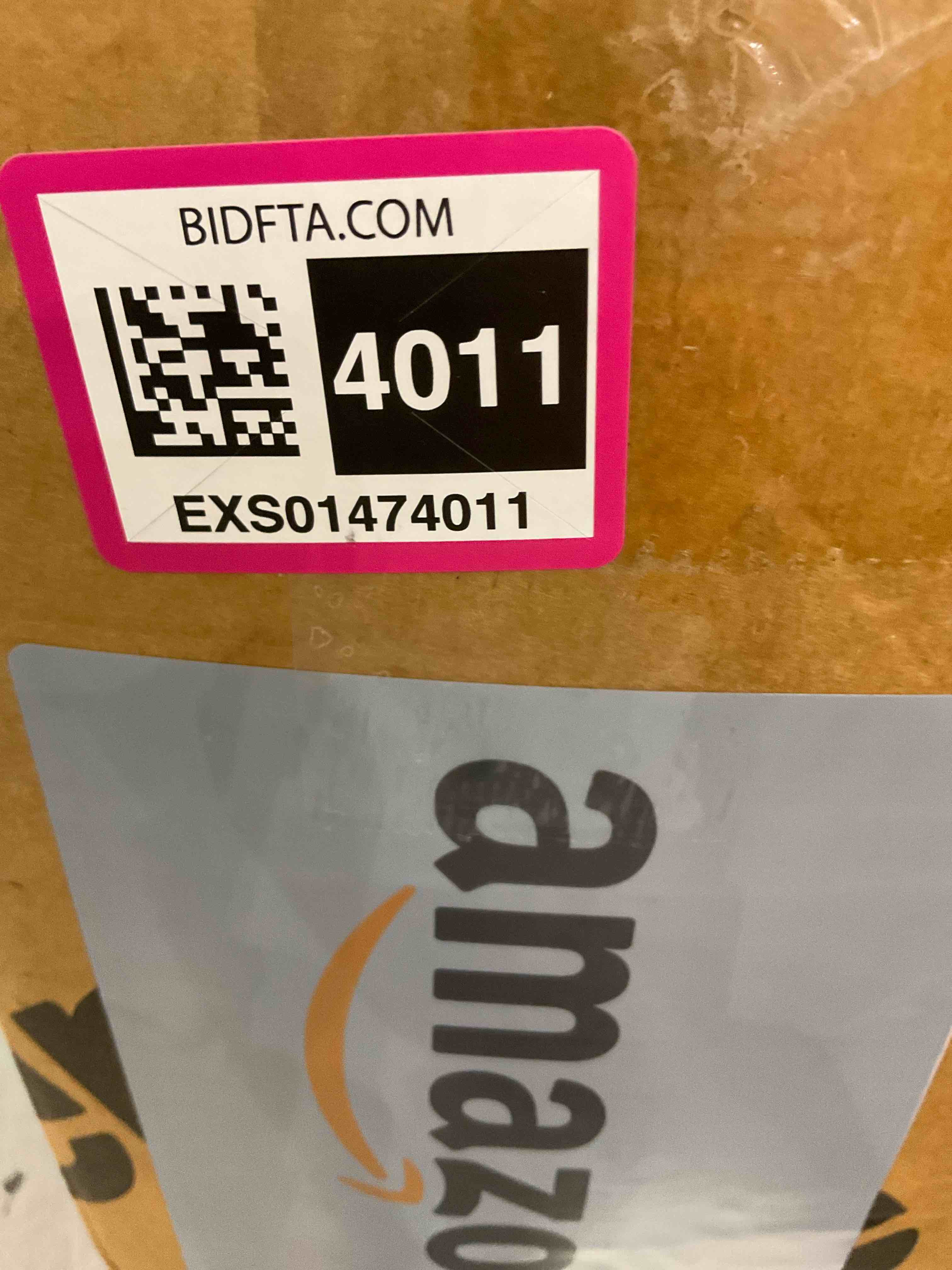 https://s3.amazonaws.com/lotting-images-prod/BargainHunt/EXS01474011_1718735727238.jpeg