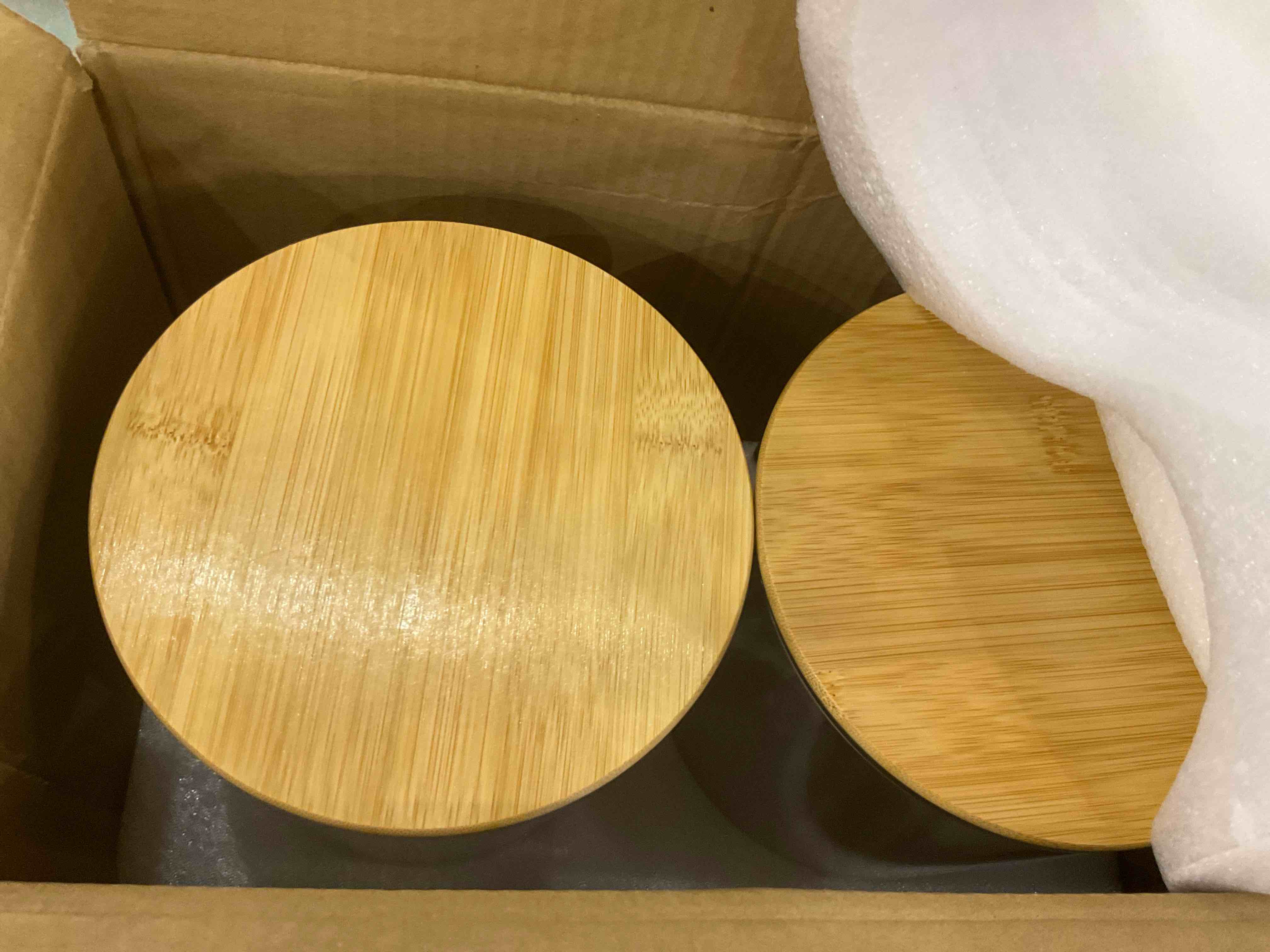 https://s3.amazonaws.com/lotting-images-prod/BargainHunt/EXS01474272_1718893349200.jpeg