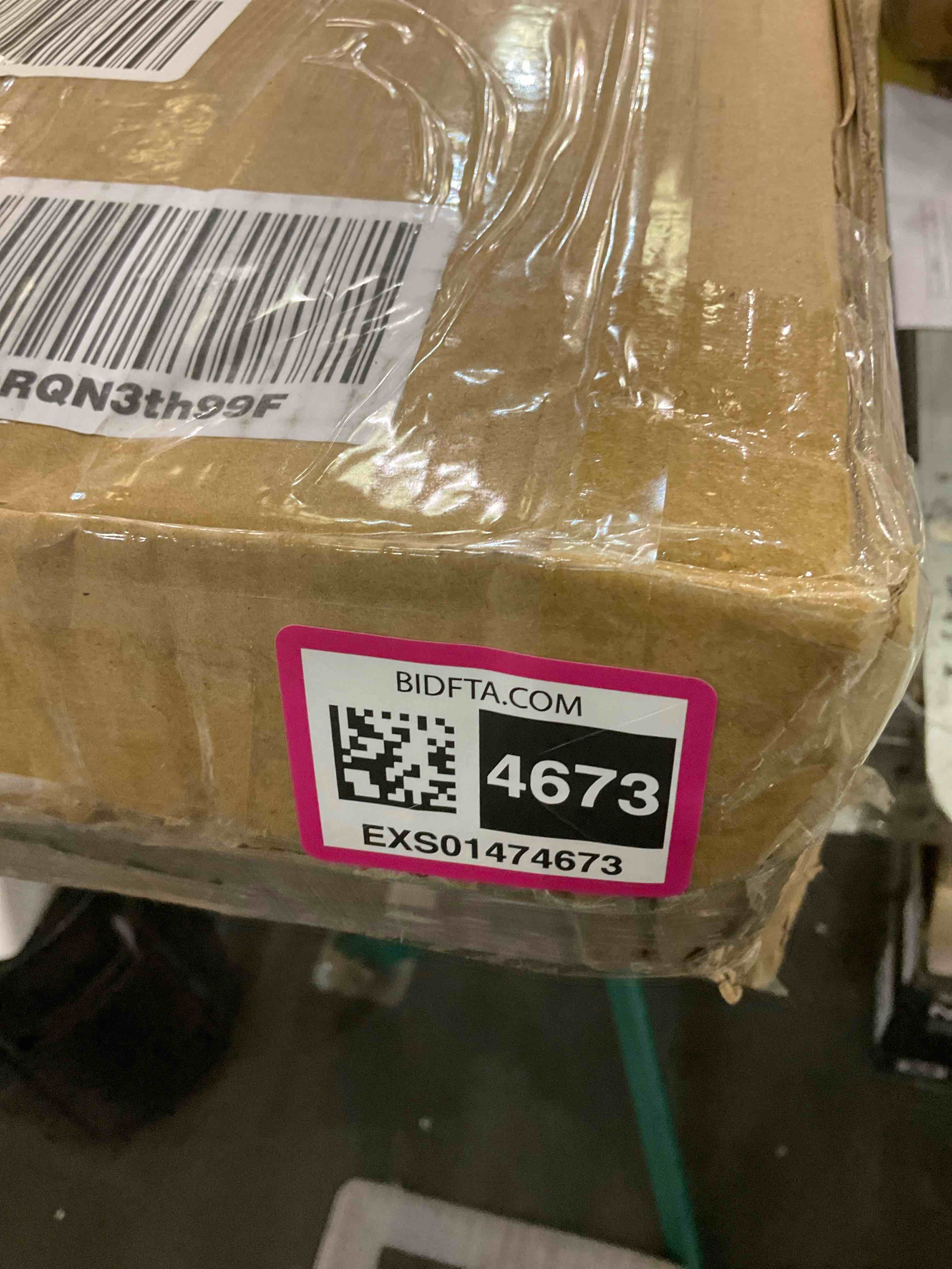 https://s3.amazonaws.com/lotting-images-prod/BargainHunt/EXS01474673_1718890416244.jpeg