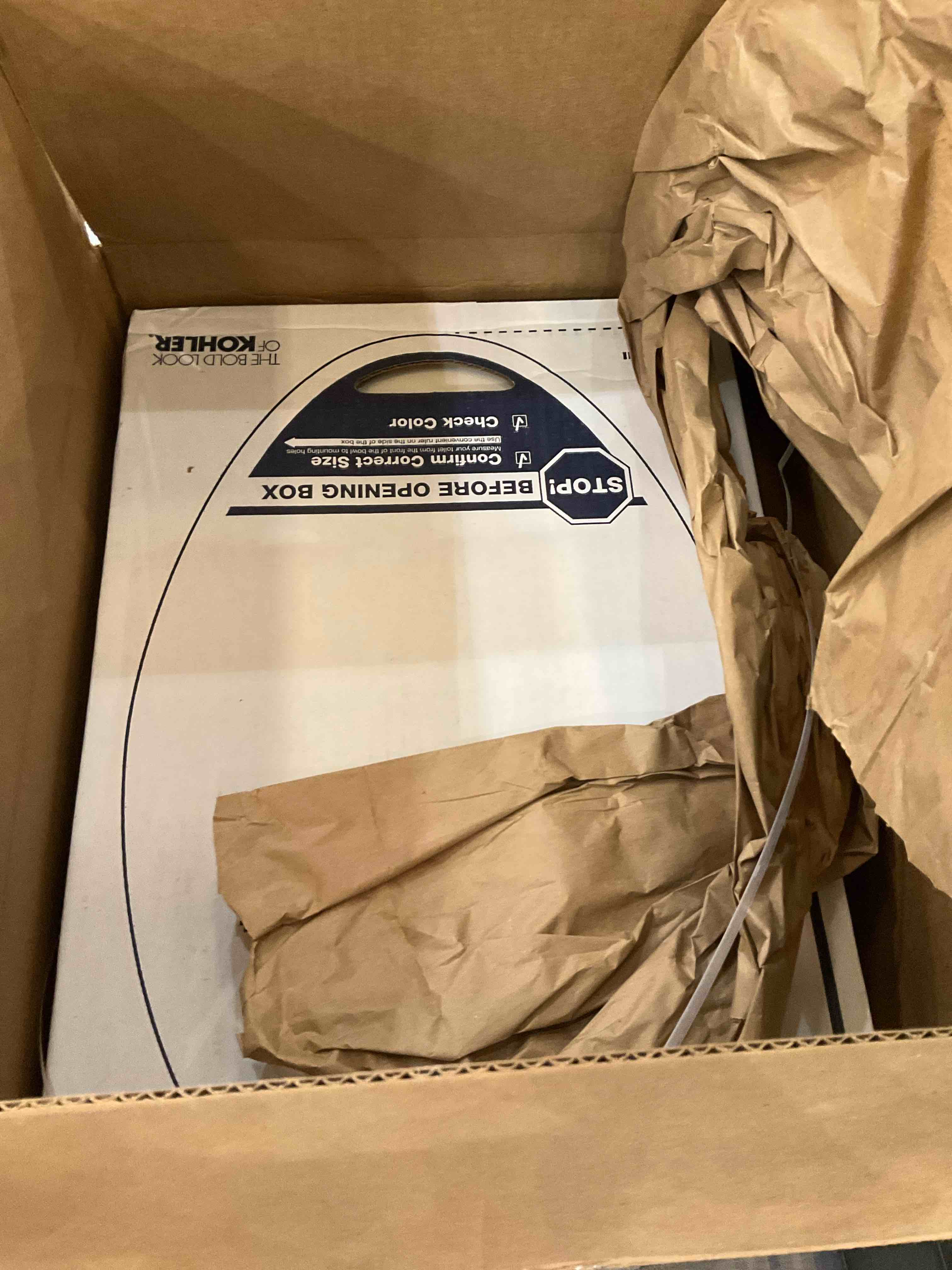 https://s3.amazonaws.com/lotting-images-prod/BargainHunt/EXS01475026_1717687945941.jpeg