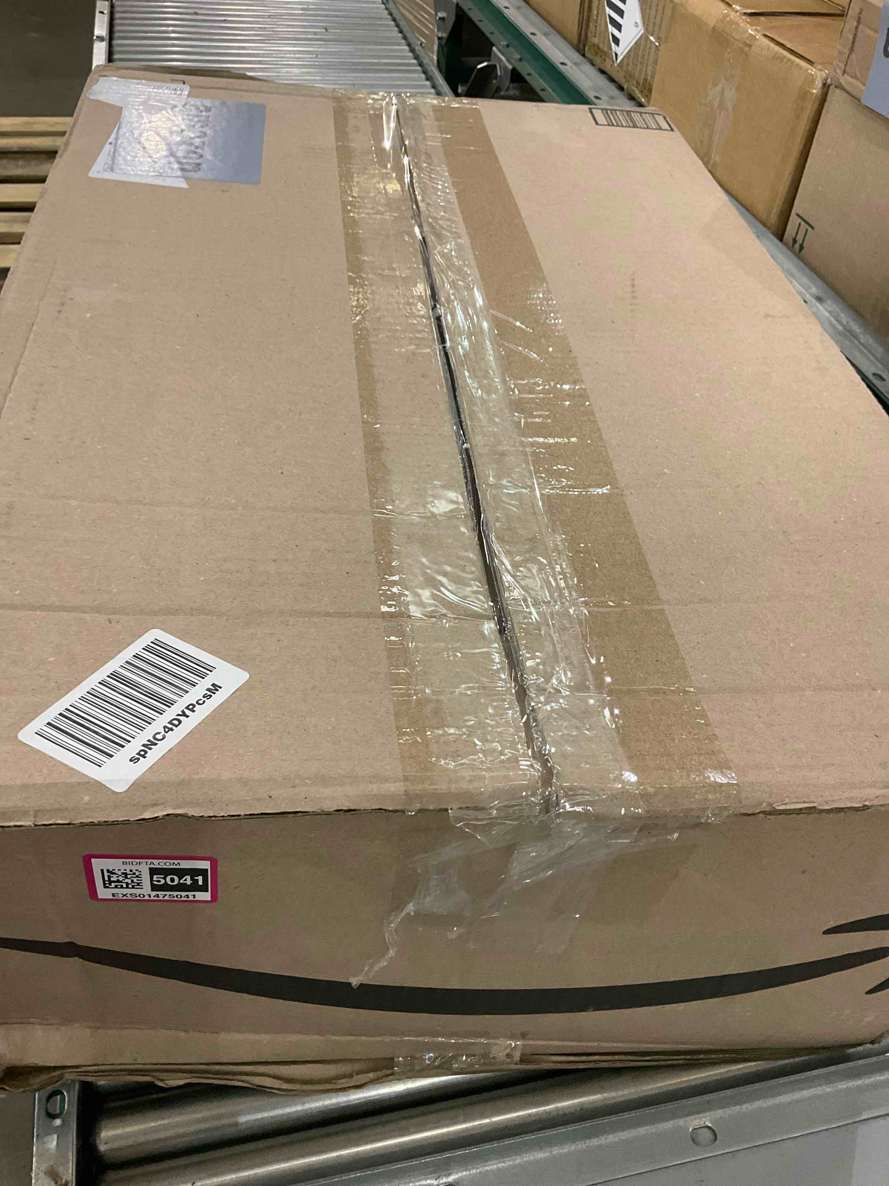 https://s3.amazonaws.com/lotting-images-prod/BargainHunt/EXS01475041_1717692674404.jpeg