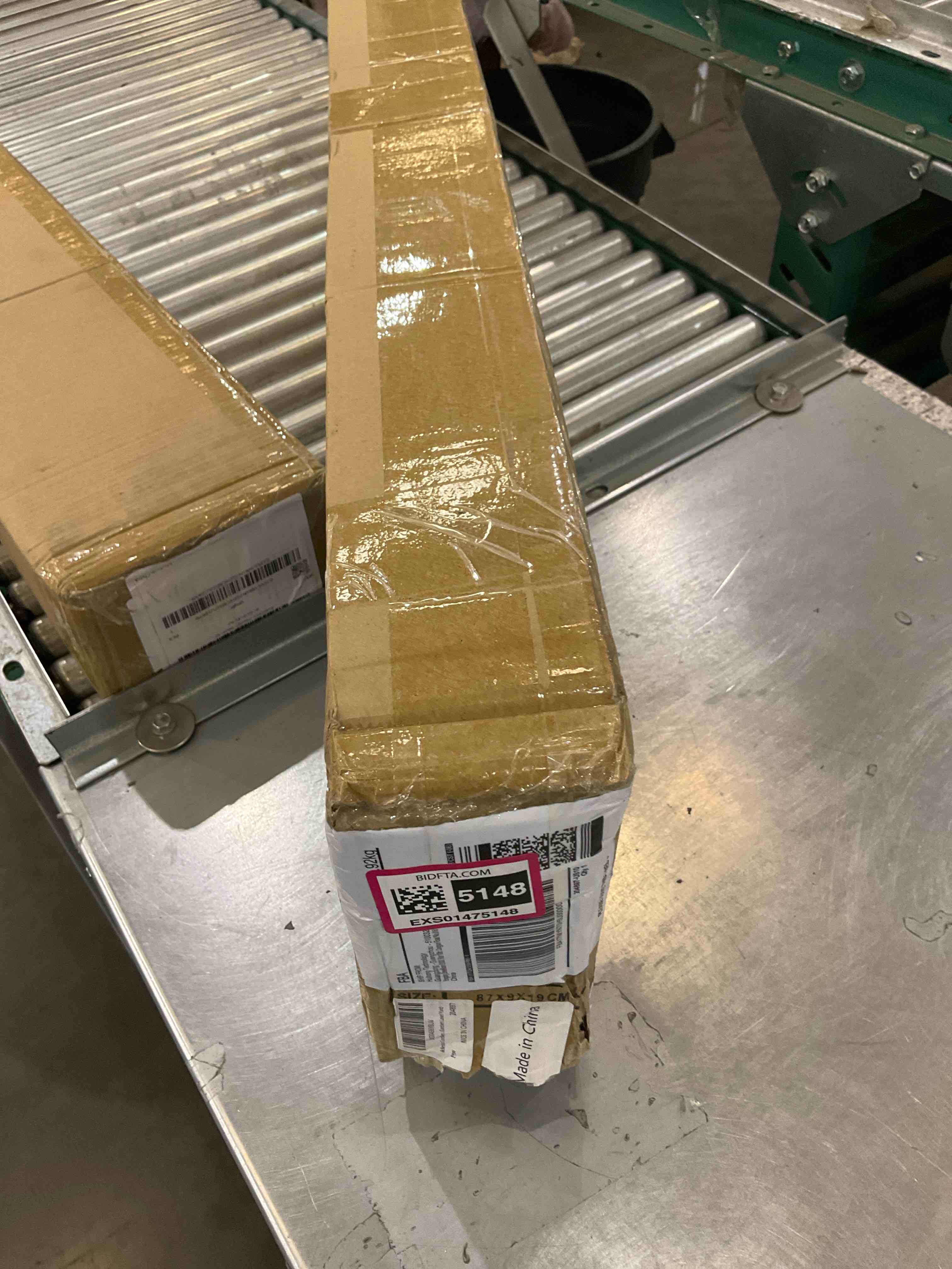 https://s3.amazonaws.com/lotting-images-prod/BargainHunt/EXS01475148_1717771166546.jpeg