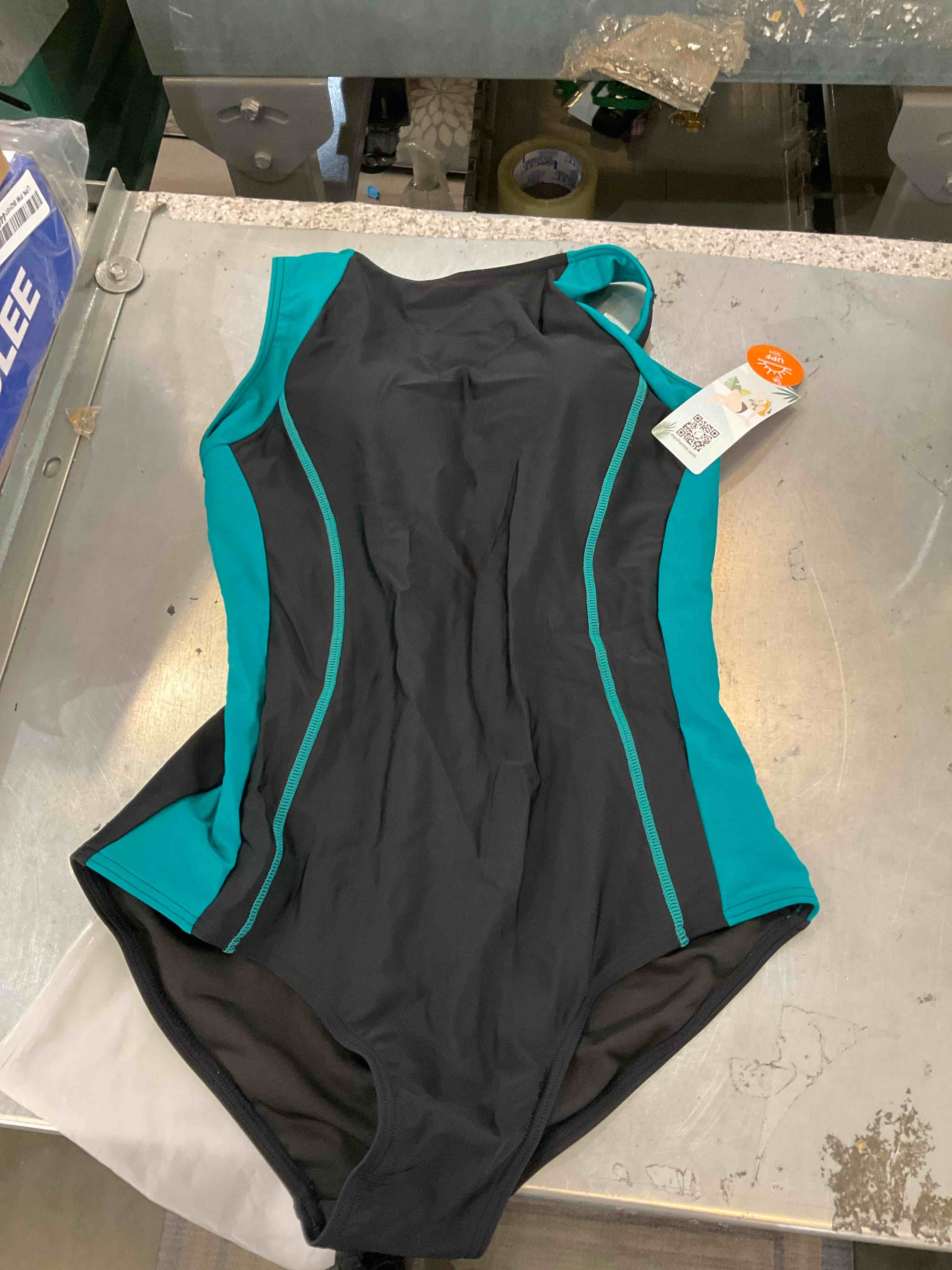 https://s3.amazonaws.com/lotting-images-prod/BargainHunt/EXS01475391_1718126339438.jpeg