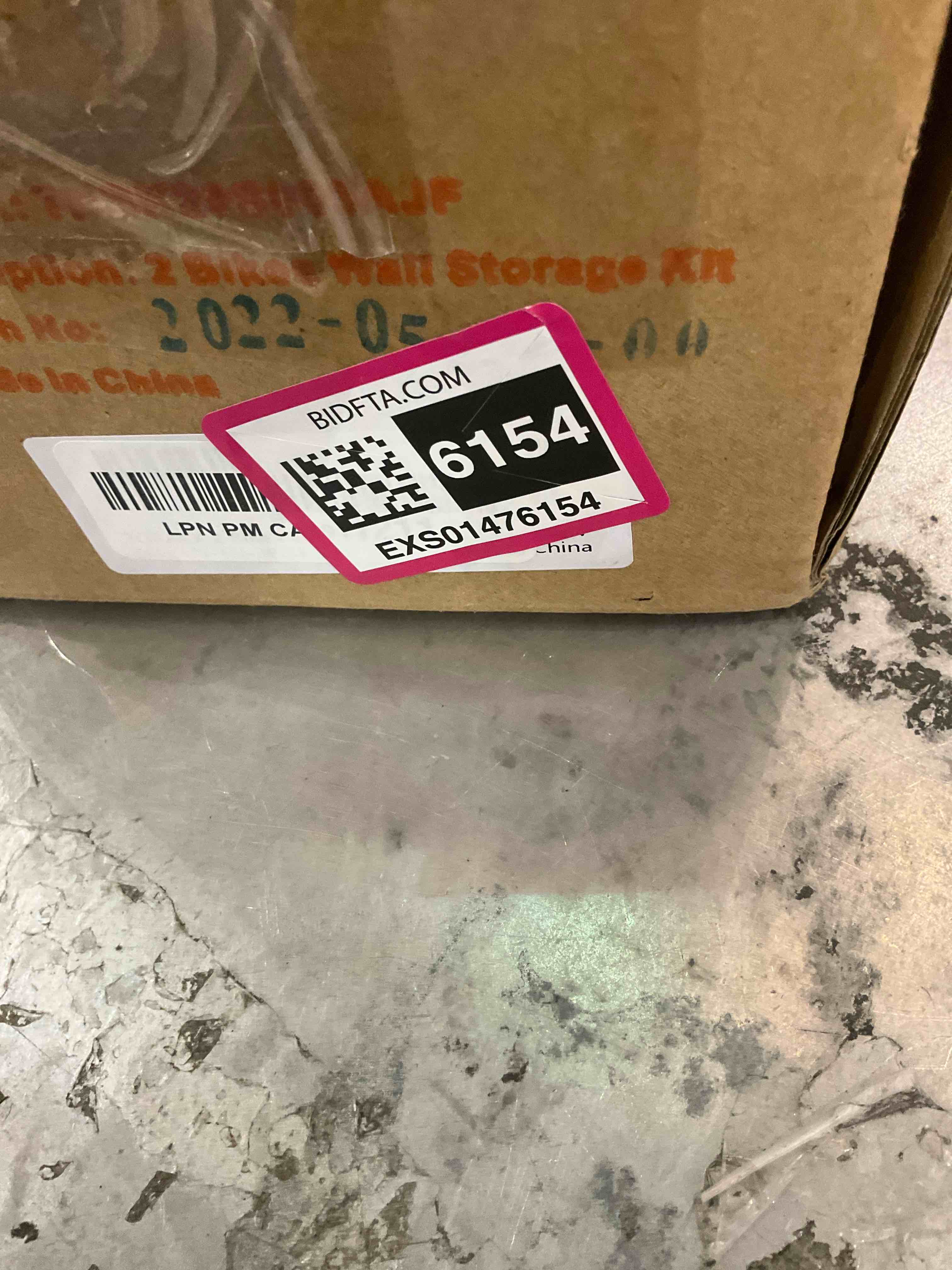 https://s3.amazonaws.com/lotting-images-prod/BargainHunt/EXS01476154_1718377266603.jpeg