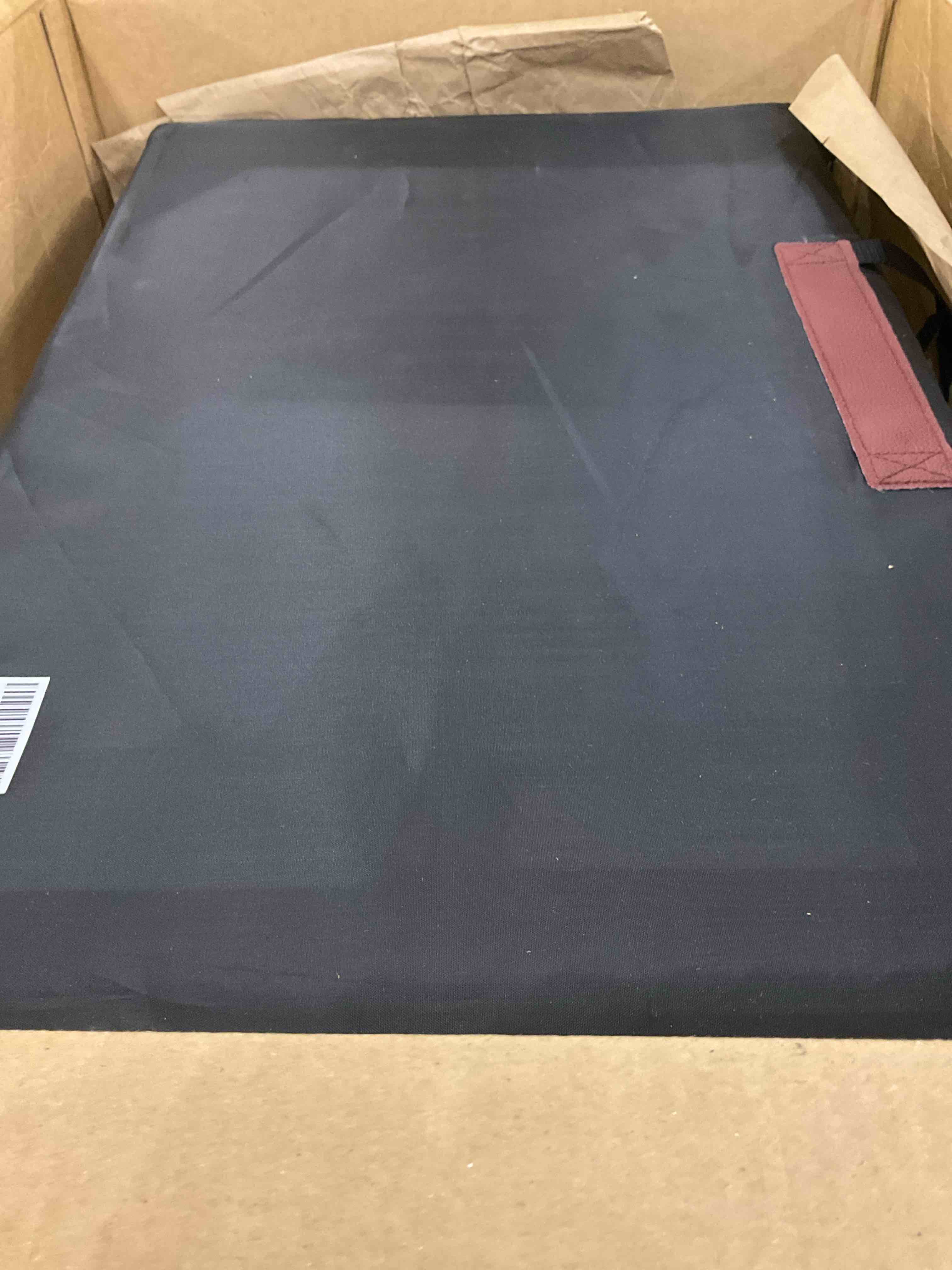 https://s3.amazonaws.com/lotting-images-prod/BargainHunt/EXS01476210_1718625457915.jpeg