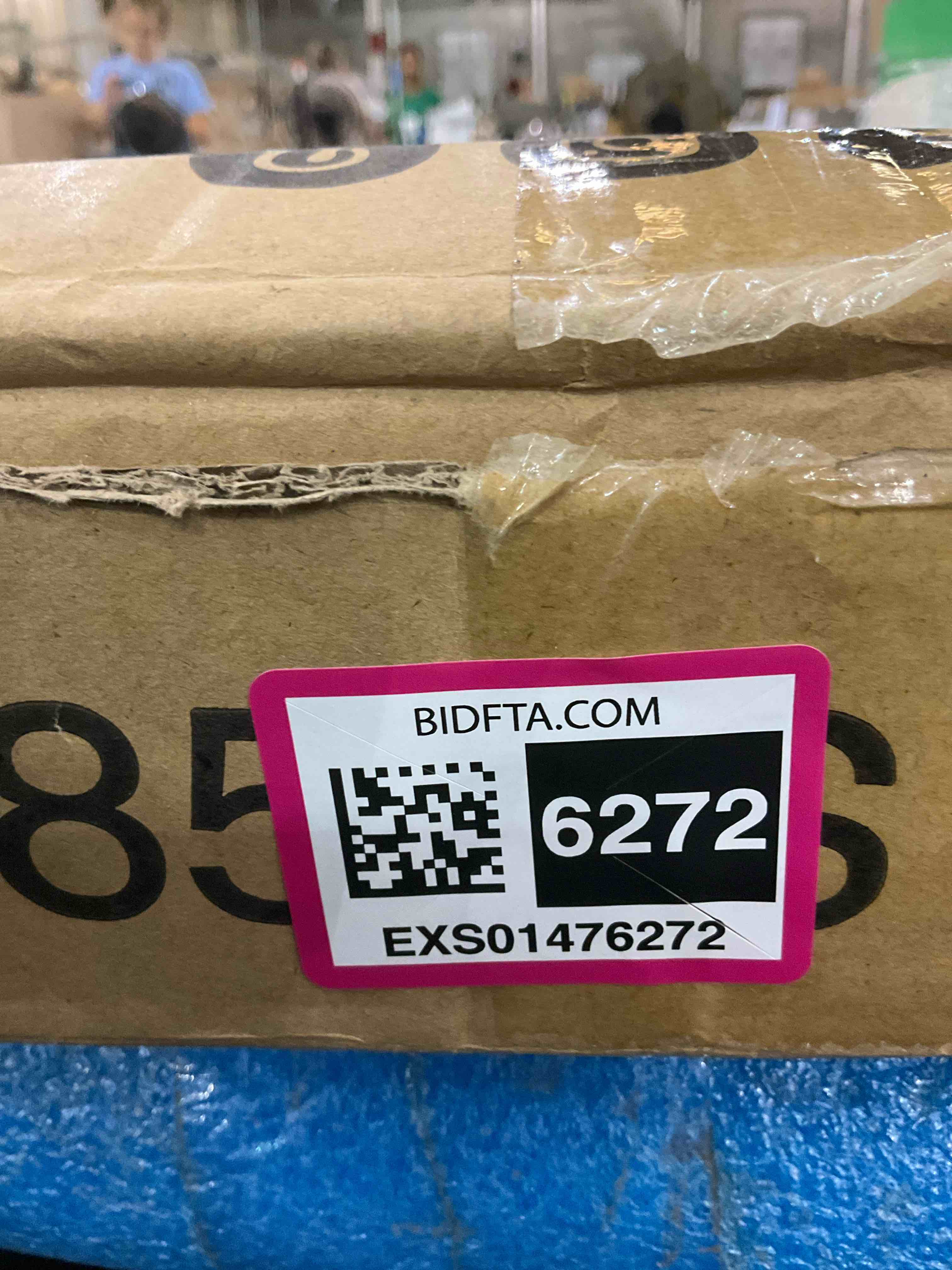https://s3.amazonaws.com/lotting-images-prod/BargainHunt/EXS01476272_1718644131074.jpeg