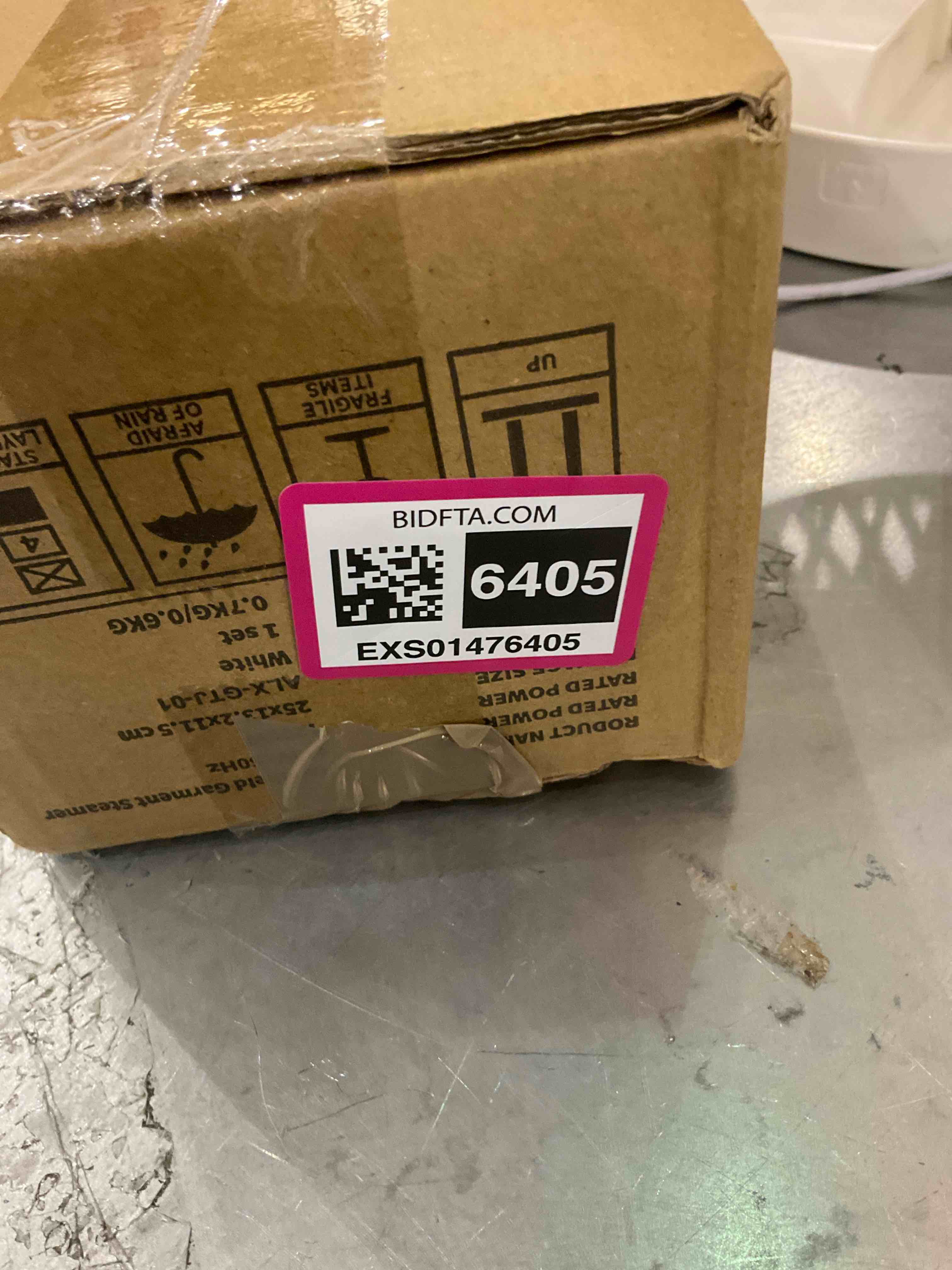https://s3.amazonaws.com/lotting-images-prod/BargainHunt/EXS01476405_1718731980770.jpeg