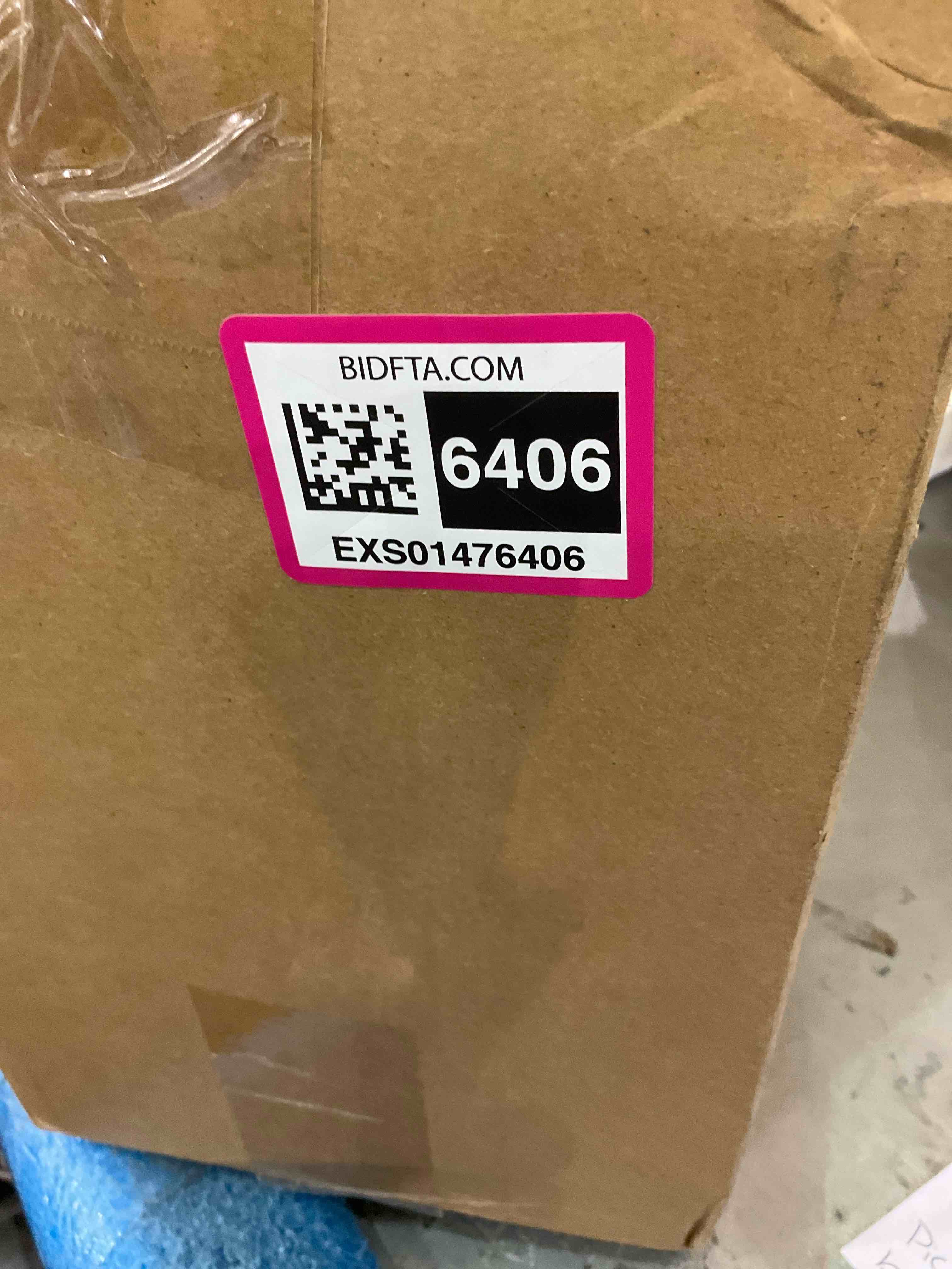 https://s3.amazonaws.com/lotting-images-prod/BargainHunt/EXS01476406_1718732209319.jpeg