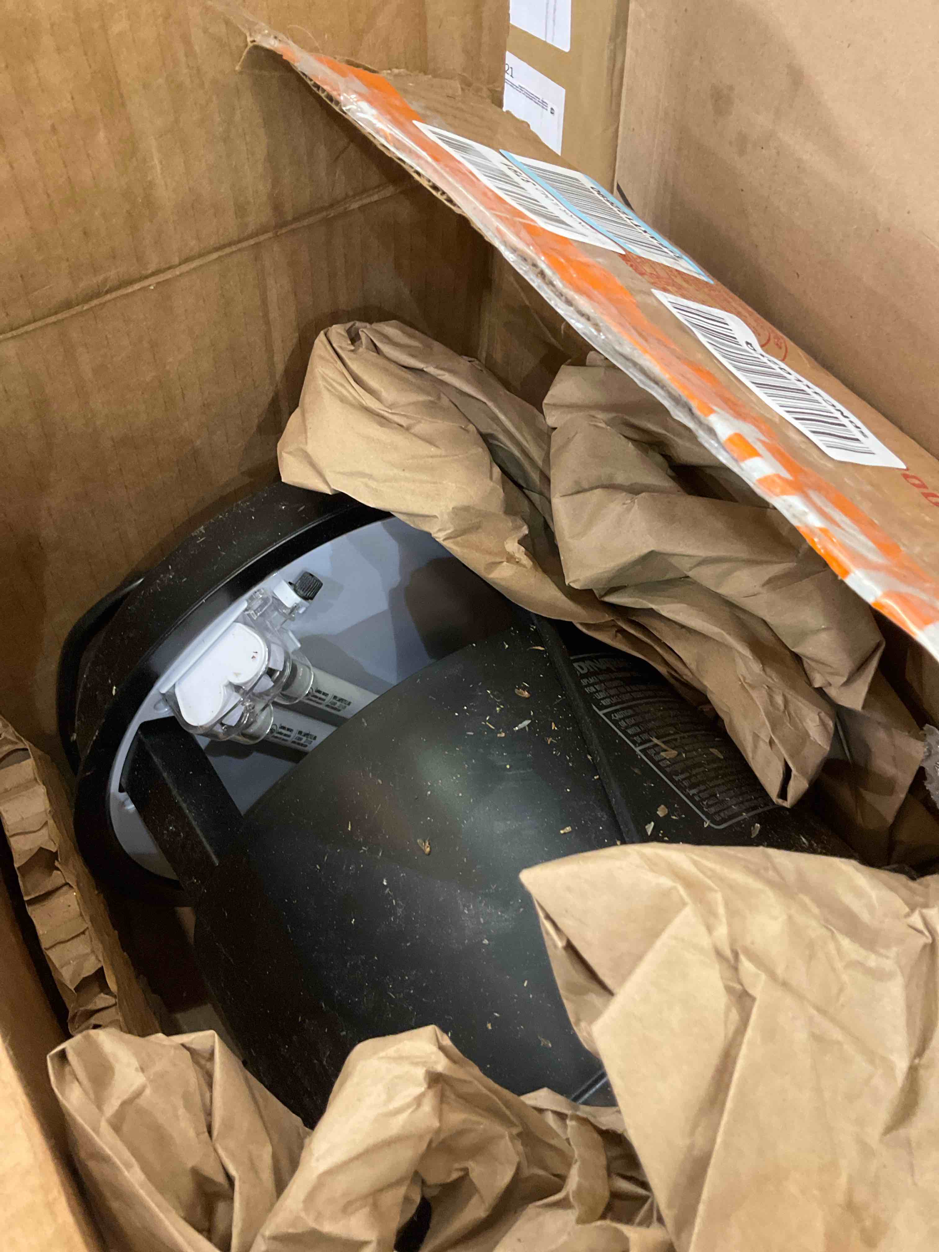 https://s3.amazonaws.com/lotting-images-prod/BargainHunt/EXS01476791_1718378176852.jpeg