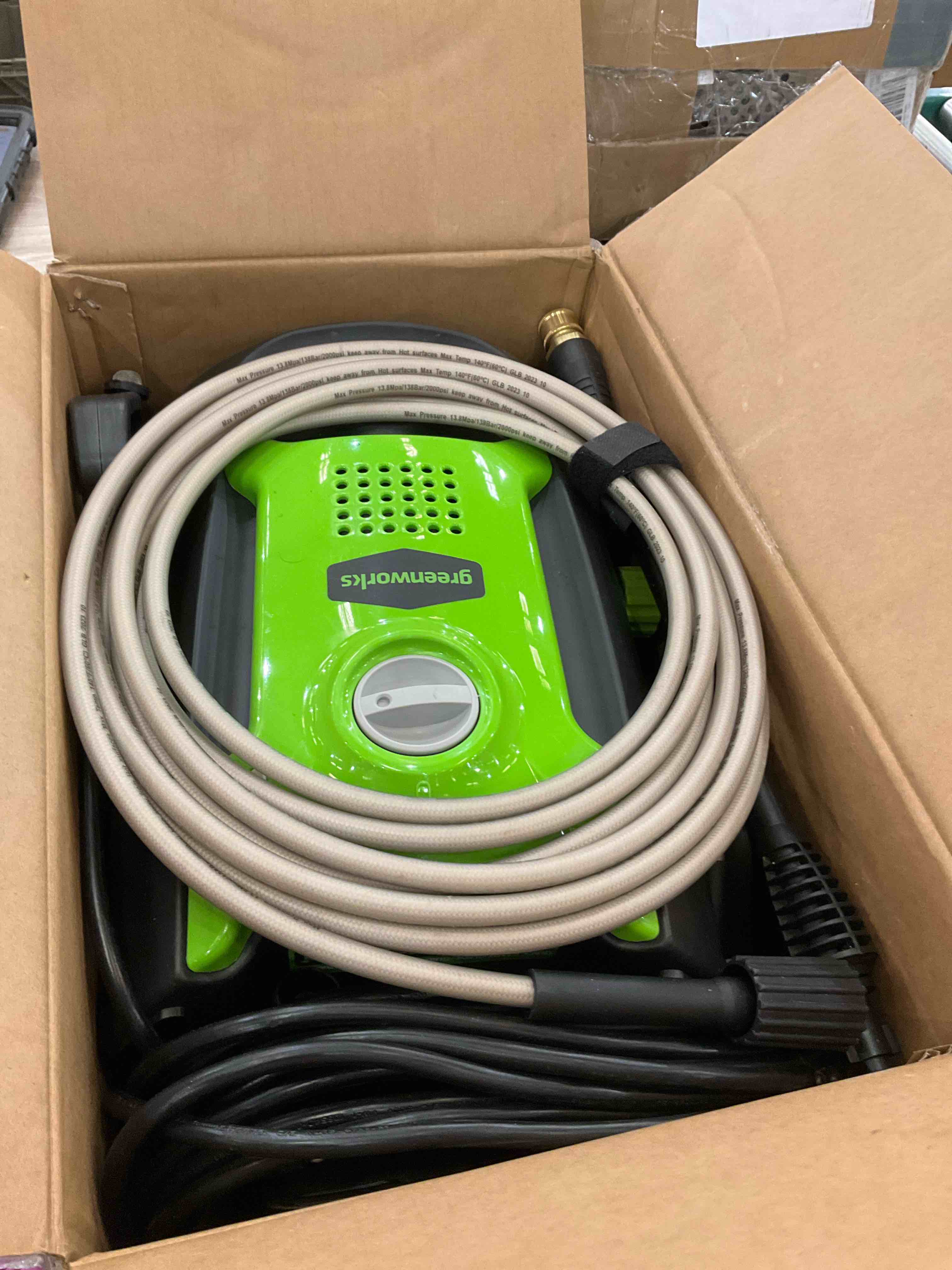 https://s3.amazonaws.com/lotting-images-prod/BargainHunt/EXS01476806_1718380765135.jpeg
