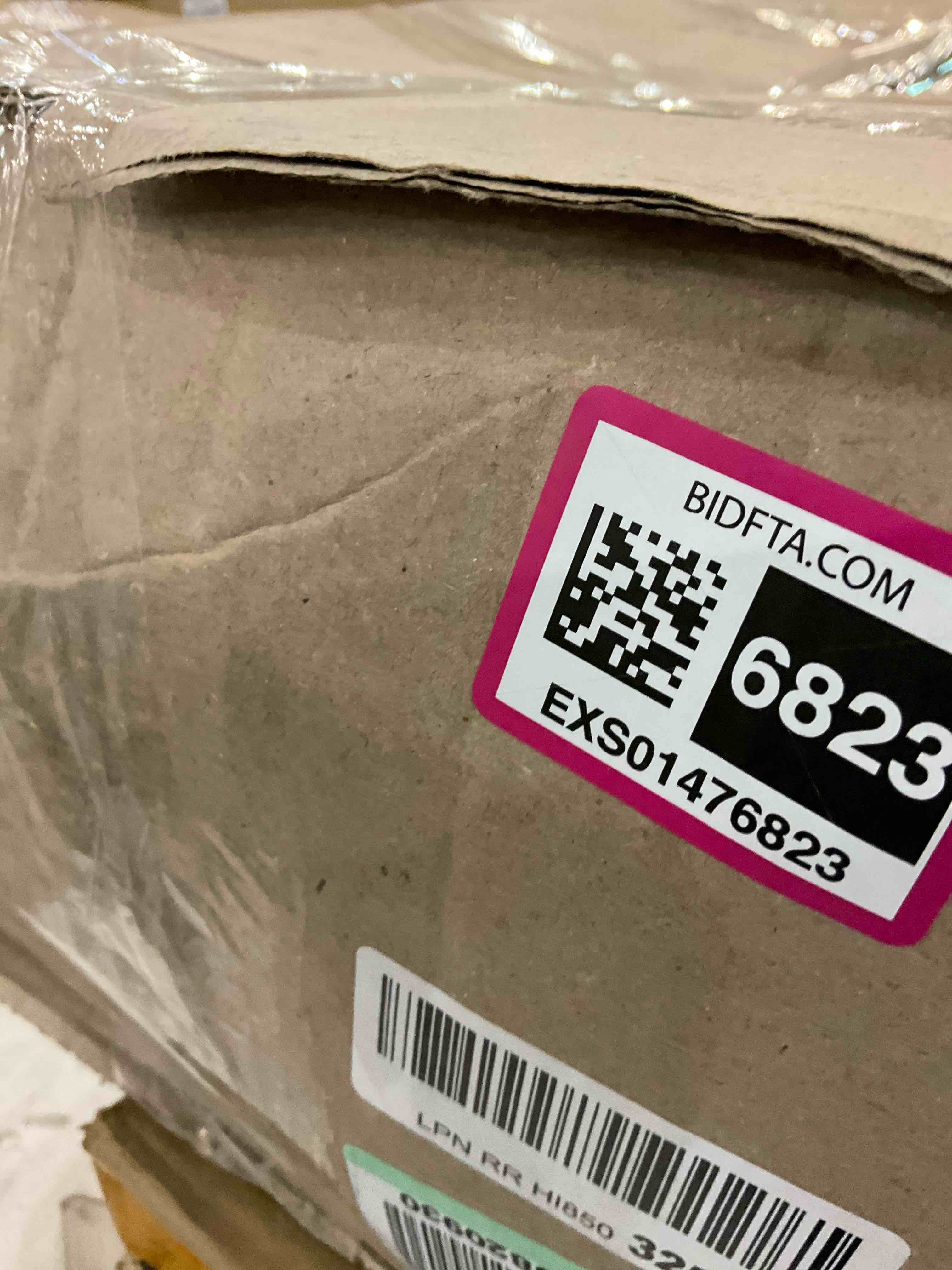 https://s3.amazonaws.com/lotting-images-prod/BargainHunt/EXS01476823_1718623063928.jpeg