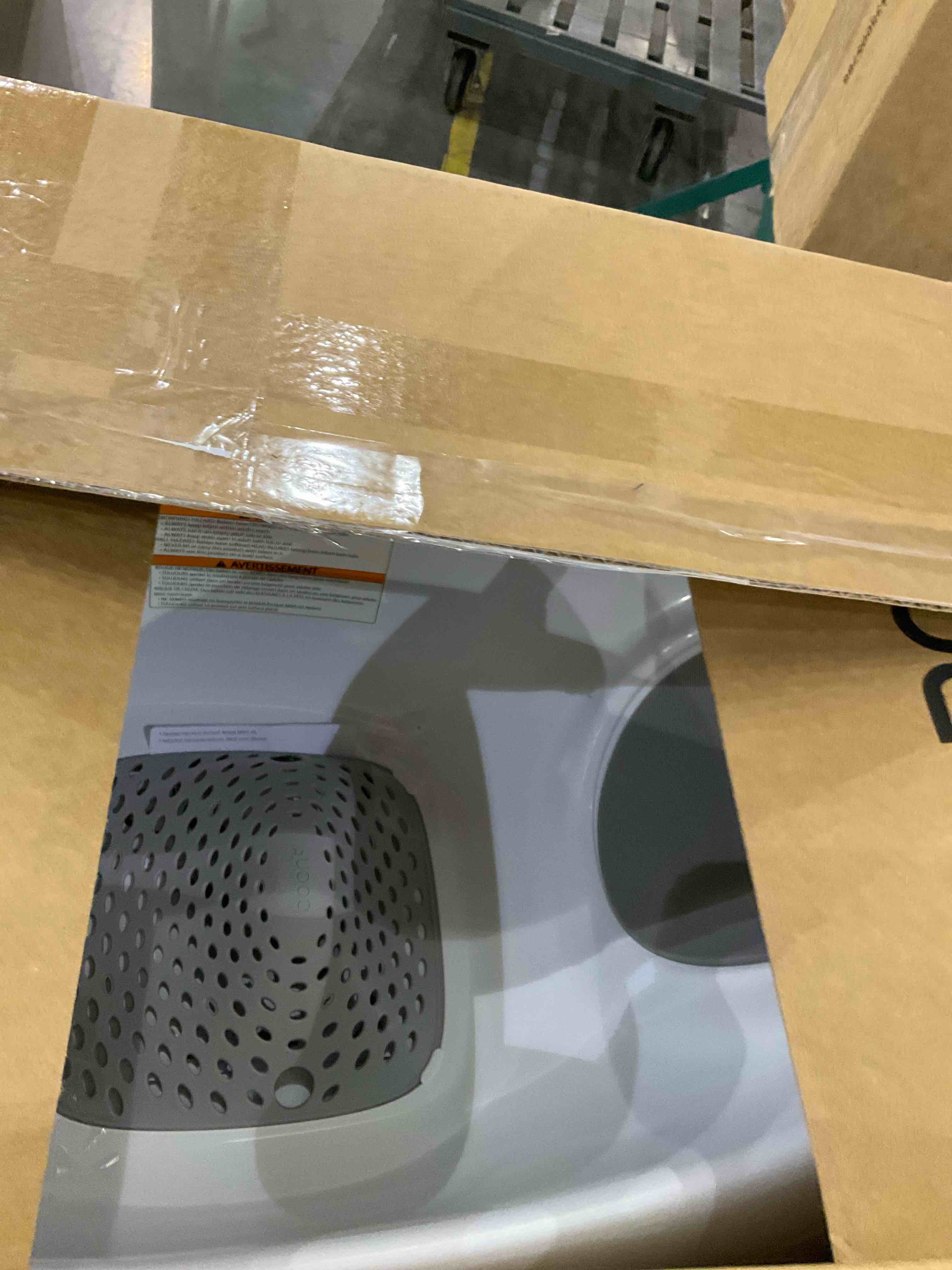 https://s3.amazonaws.com/lotting-images-prod/BargainHunt/EXS01477248_1718623160316.jpeg