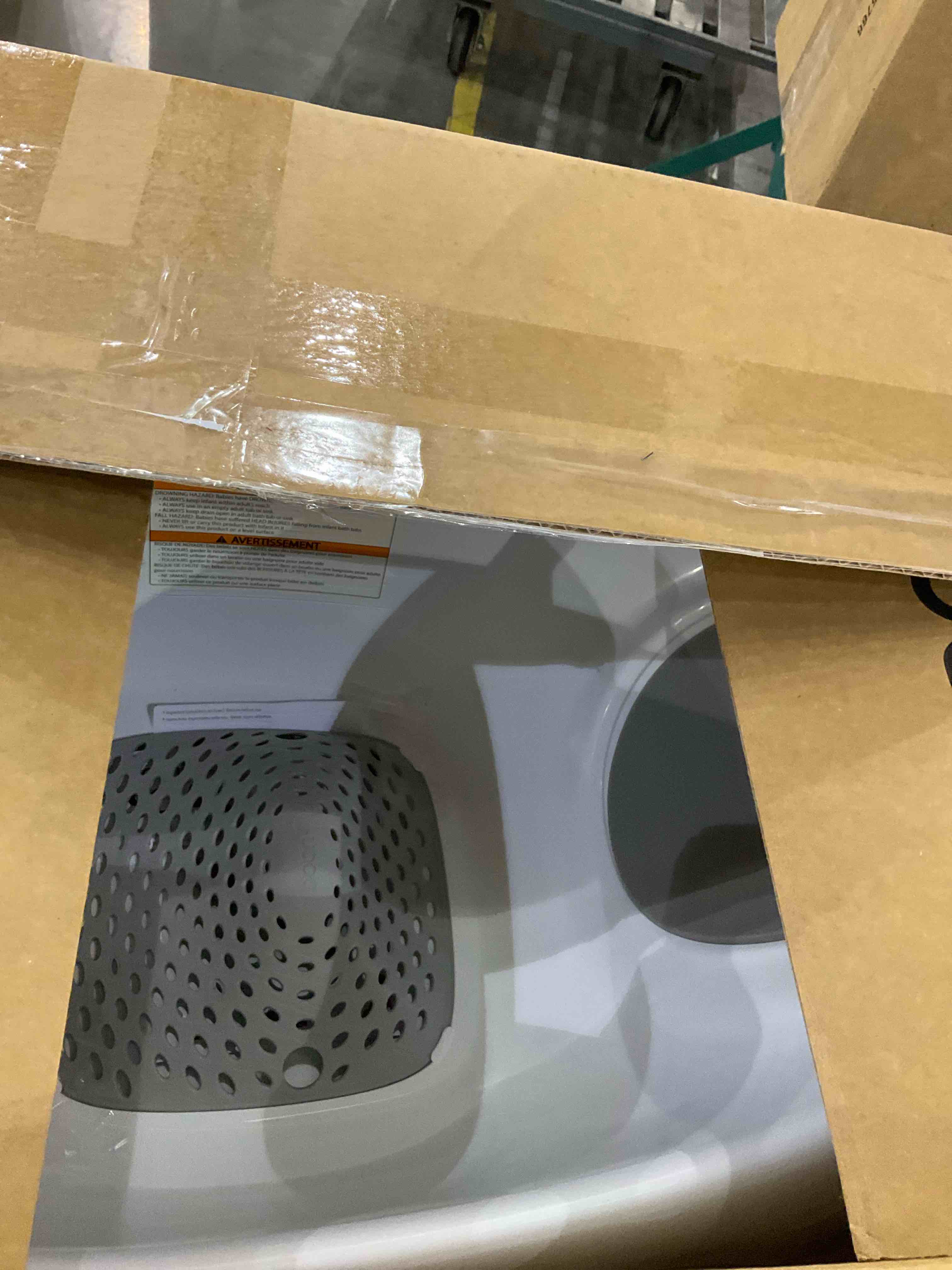 https://s3.amazonaws.com/lotting-images-prod/BargainHunt/EXS01477248_1718623162390.jpeg
