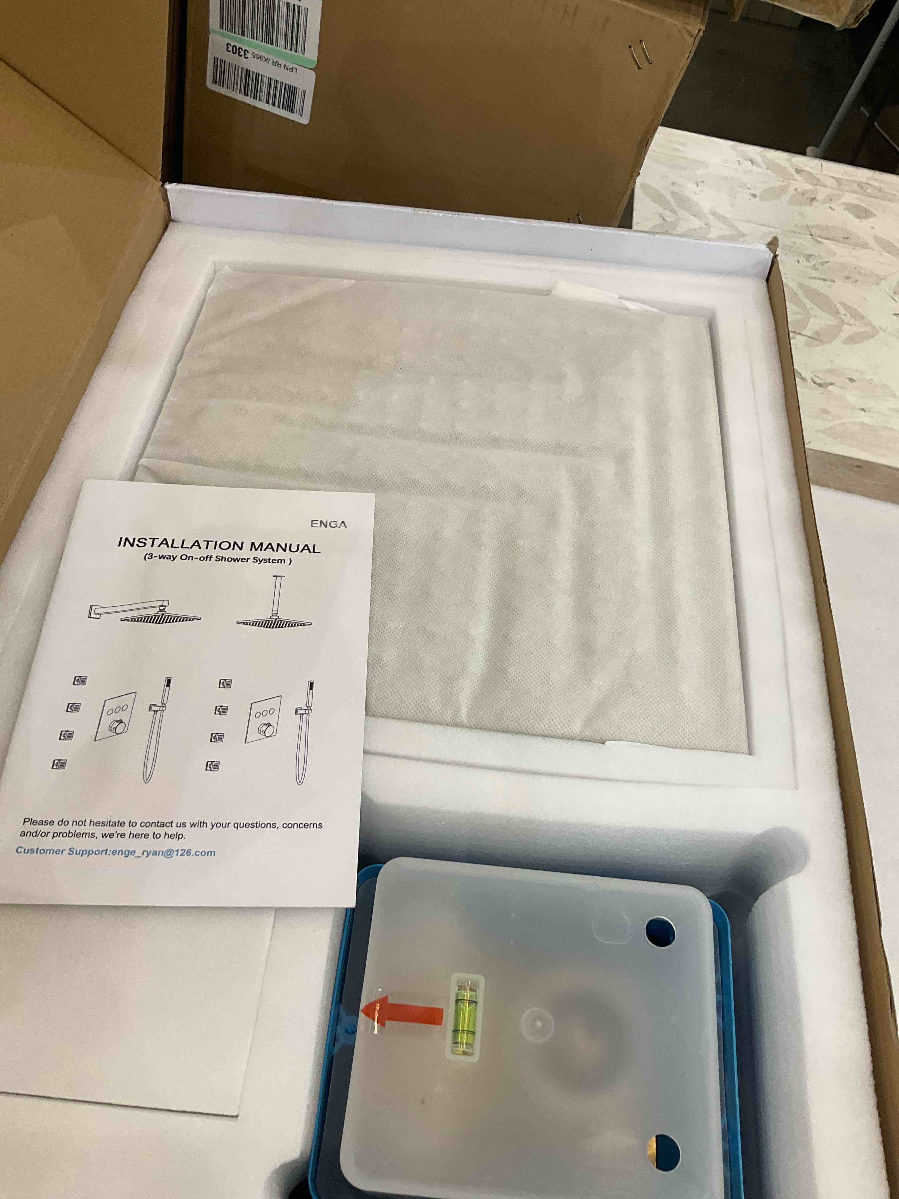 https://s3.amazonaws.com/lotting-images-prod/BargainHunt/EXS01477284_1718632595288.jpeg