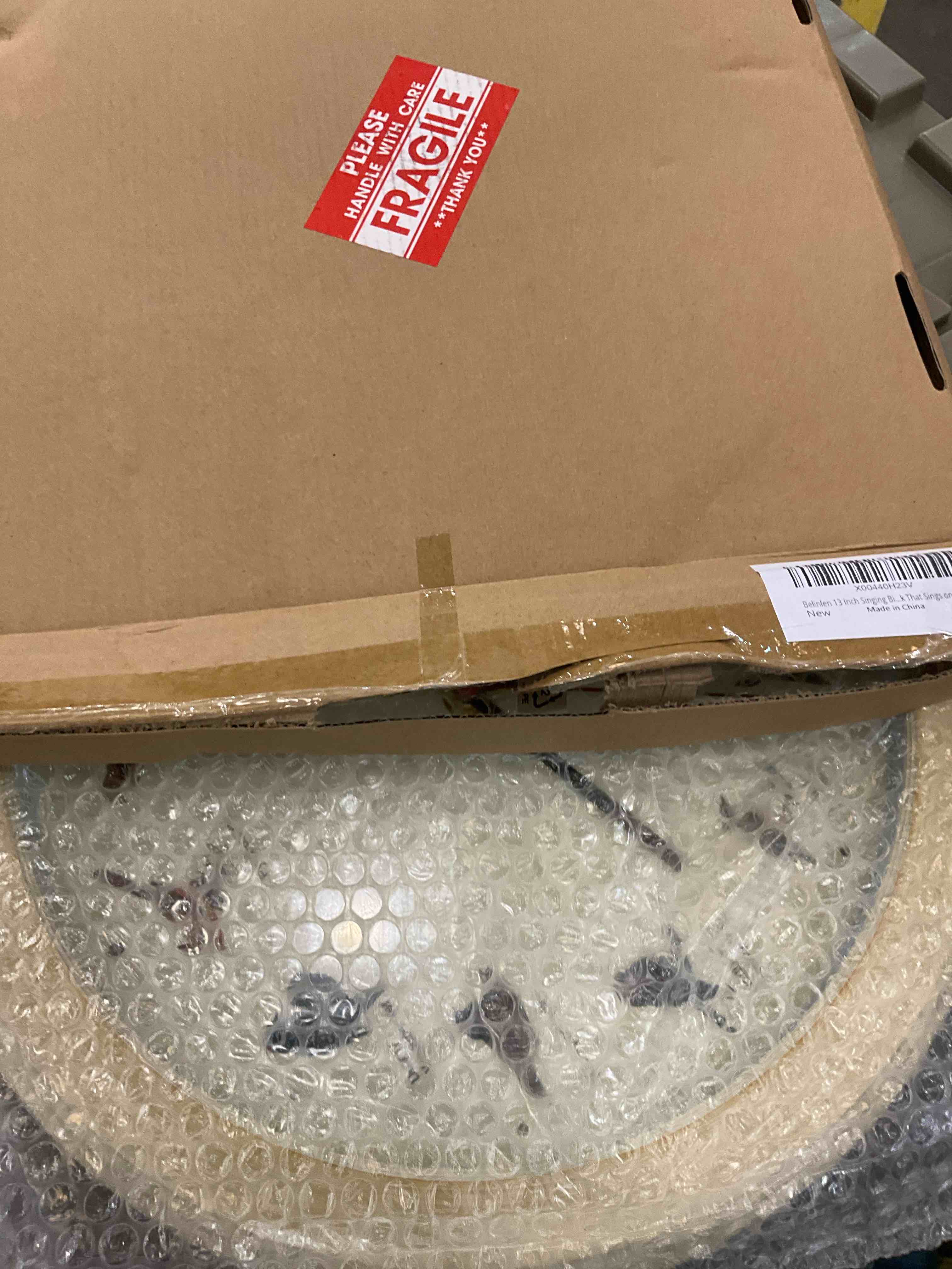 https://s3.amazonaws.com/lotting-images-prod/BargainHunt/EXS01477493_1718732253398.jpeg