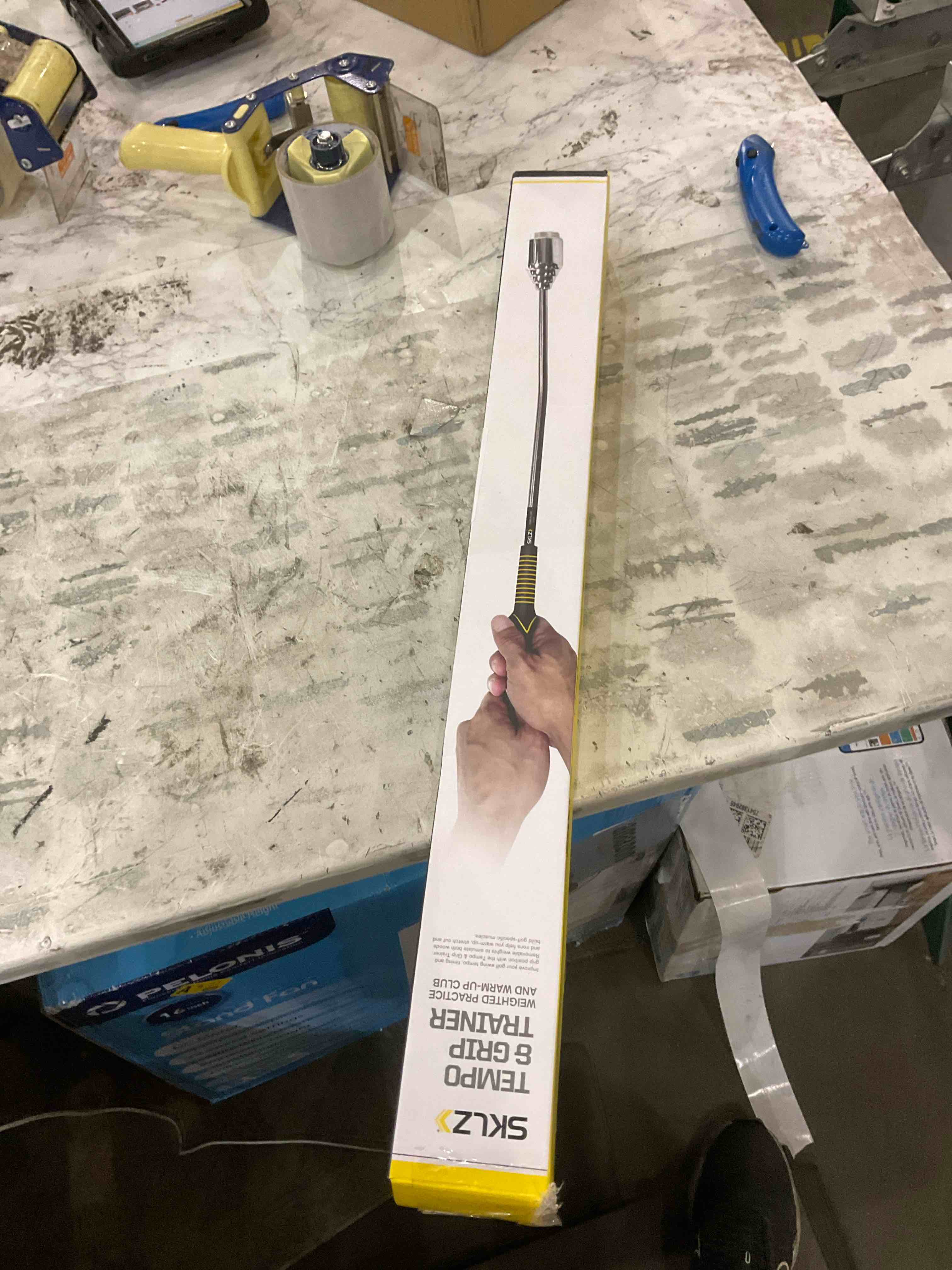 https://s3.amazonaws.com/lotting-images-prod/BargainHunt/EXS01477664_1717675803246.jpeg