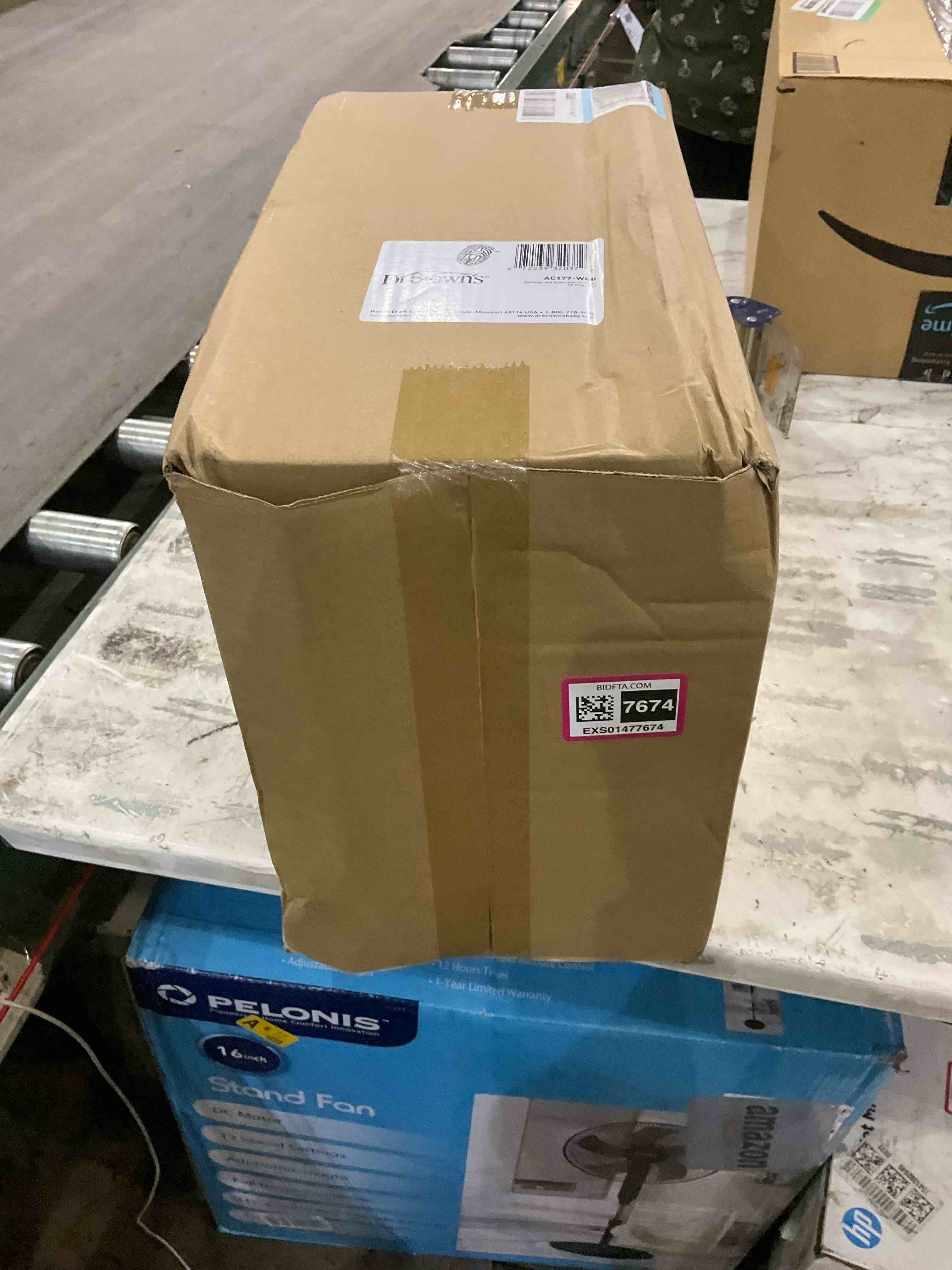 https://s3.amazonaws.com/lotting-images-prod/BargainHunt/EXS01477674_1717676538214.jpeg