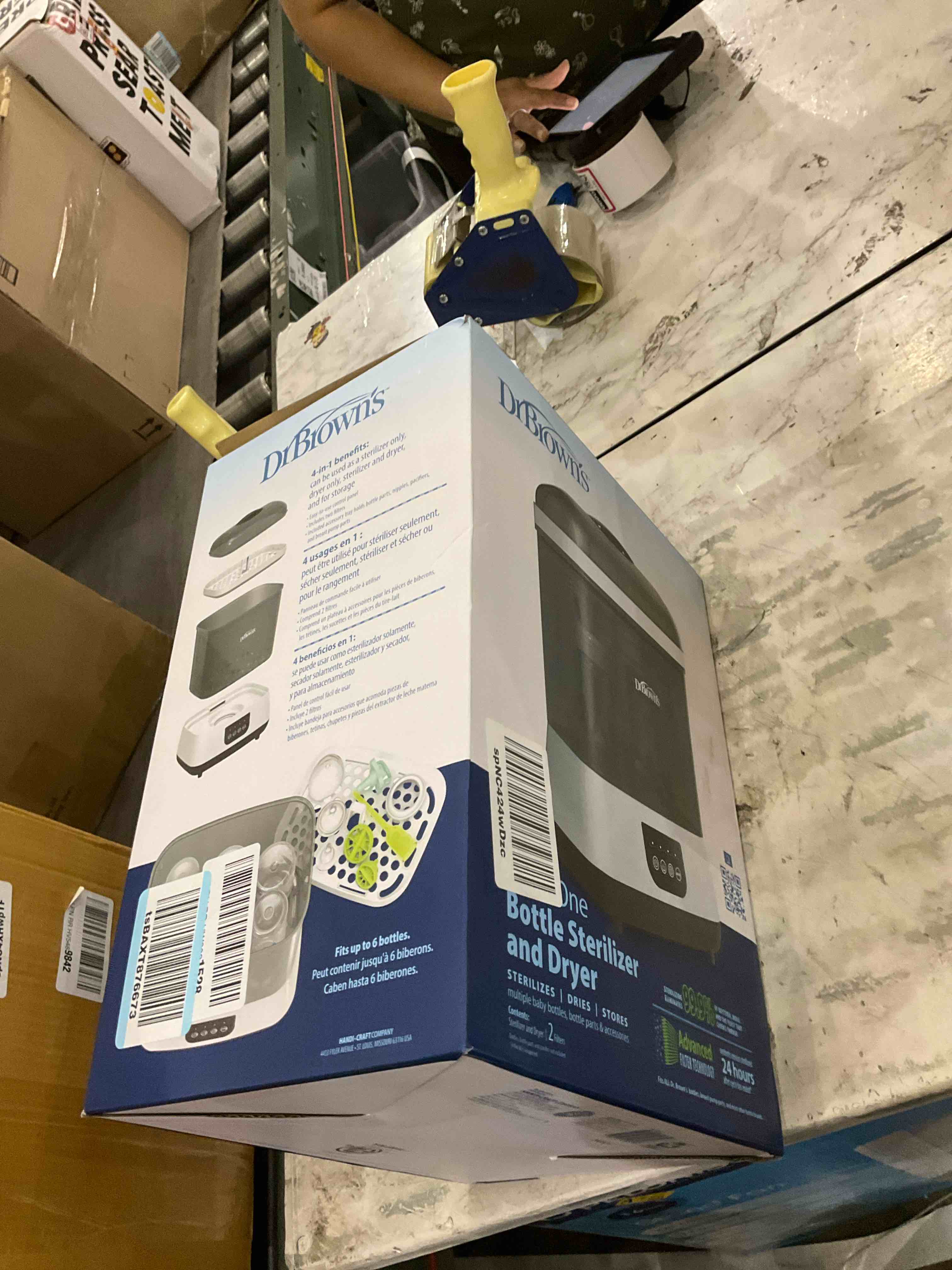 https://s3.amazonaws.com/lotting-images-prod/BargainHunt/EXS01477778_1717688630959.jpeg