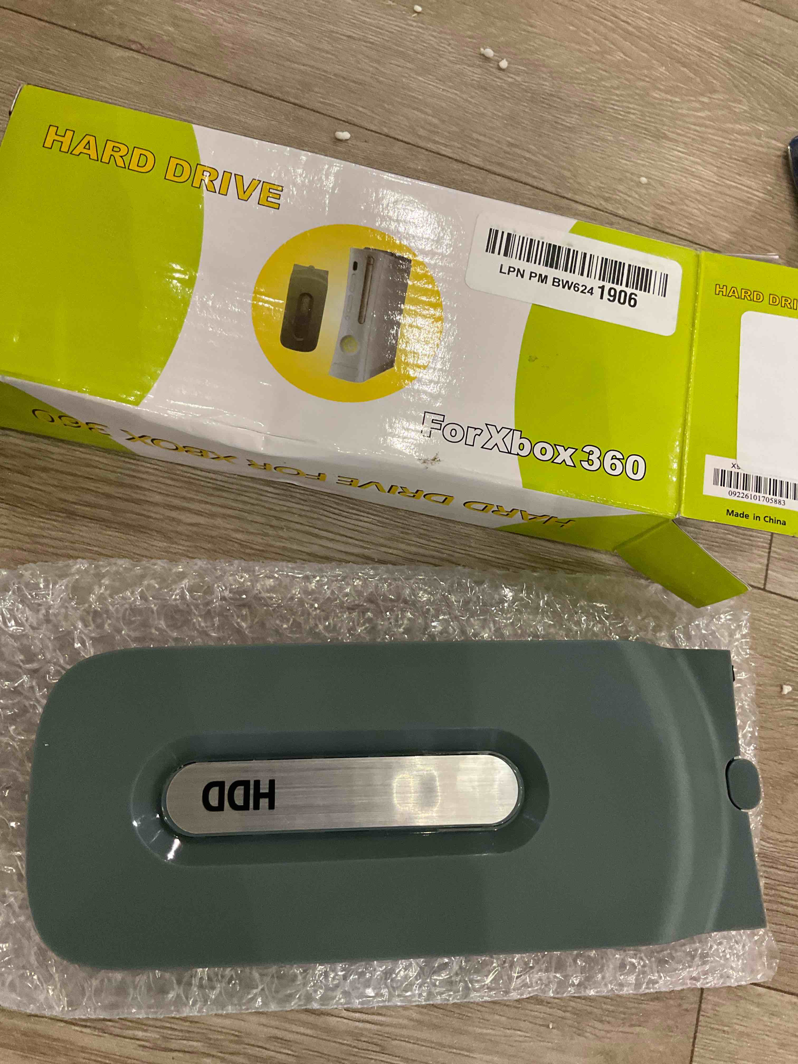 https://s3.amazonaws.com/lotting-images-prod/BargainHunt/EXS01478201_1718192134397.jpeg