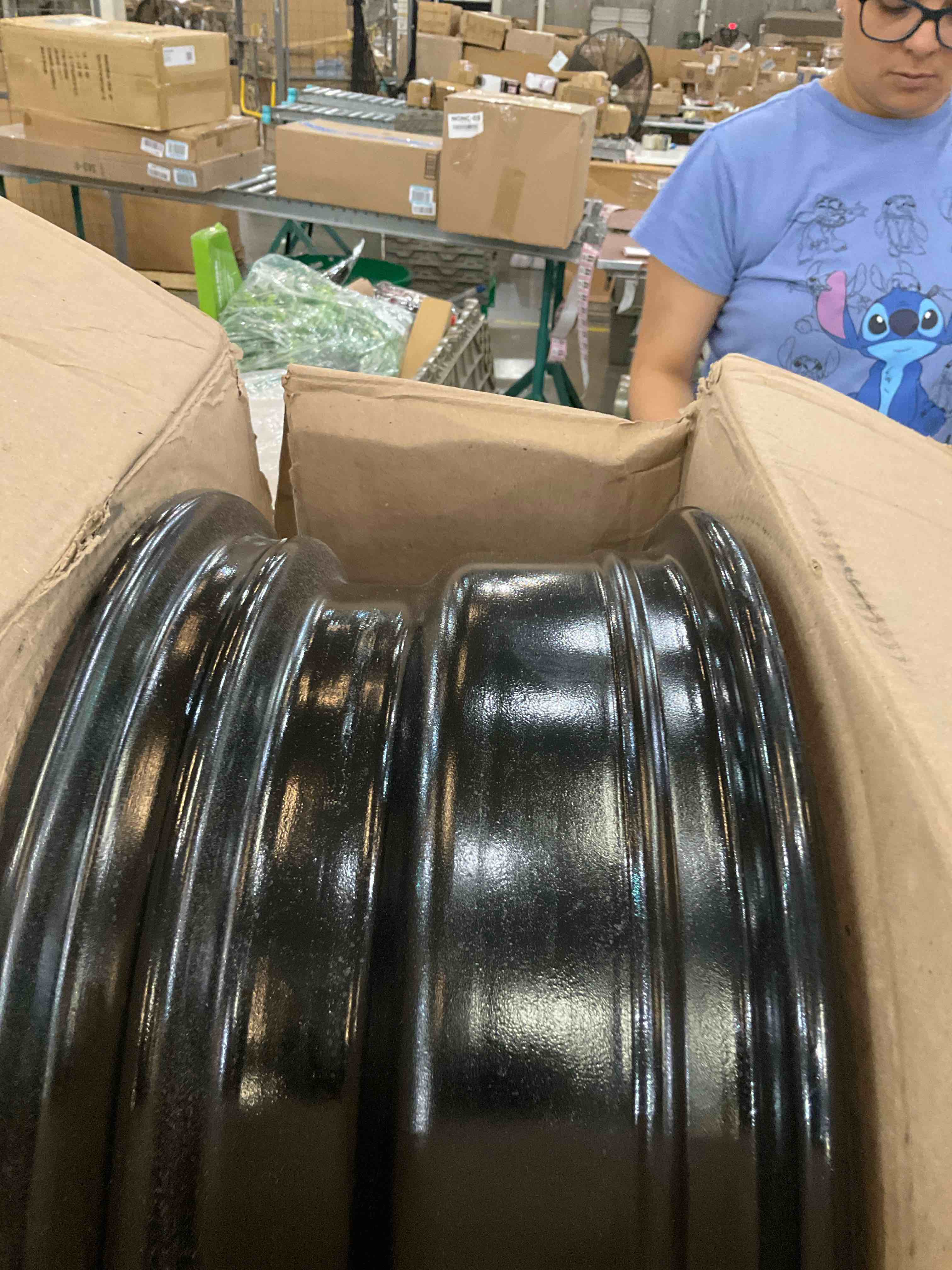 https://s3.amazonaws.com/lotting-images-prod/BargainHunt/EXS01478277_1718202975409.jpeg