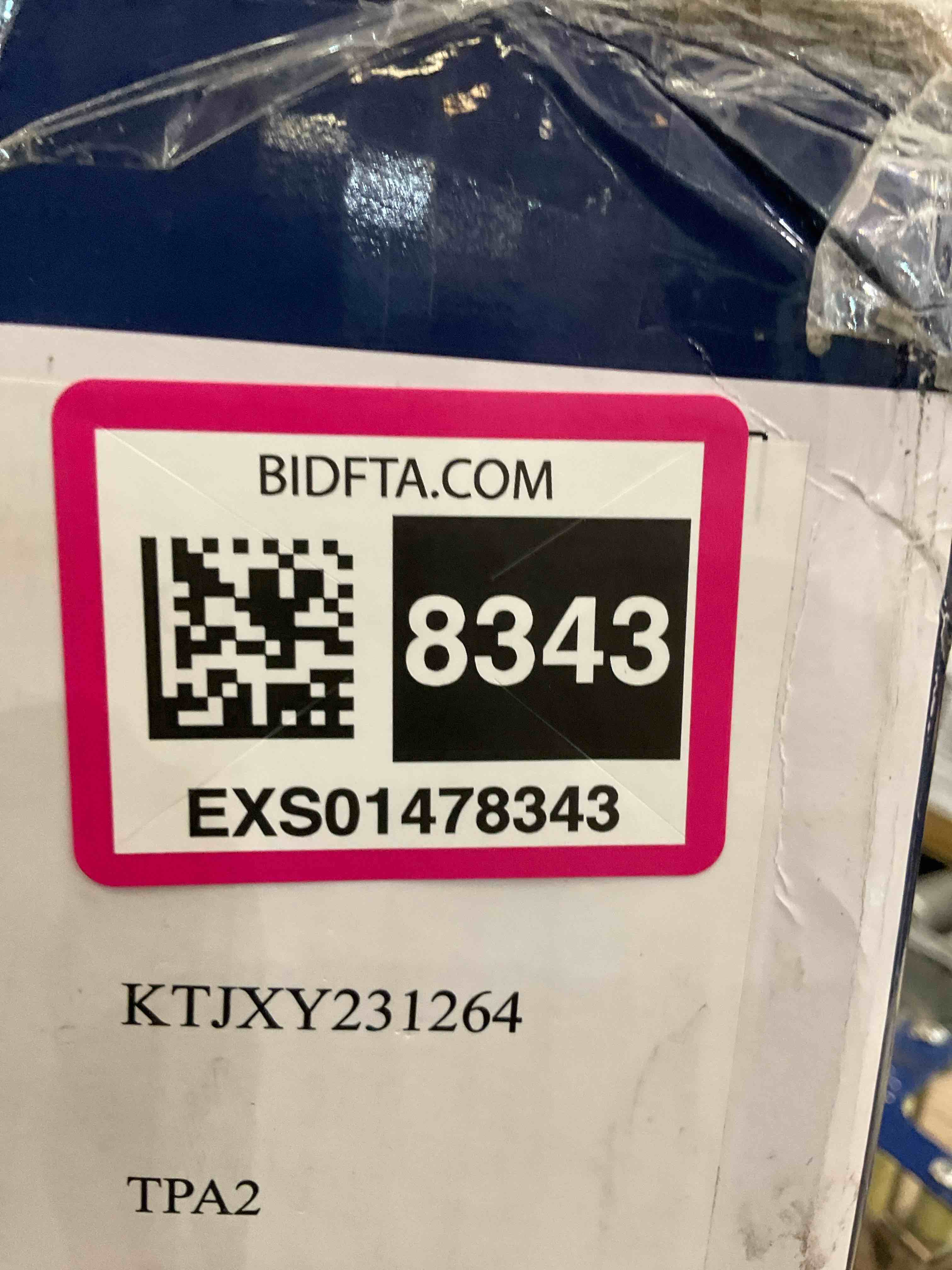 https://s3.amazonaws.com/lotting-images-prod/BargainHunt/EXS01478343_1718213026528.jpeg