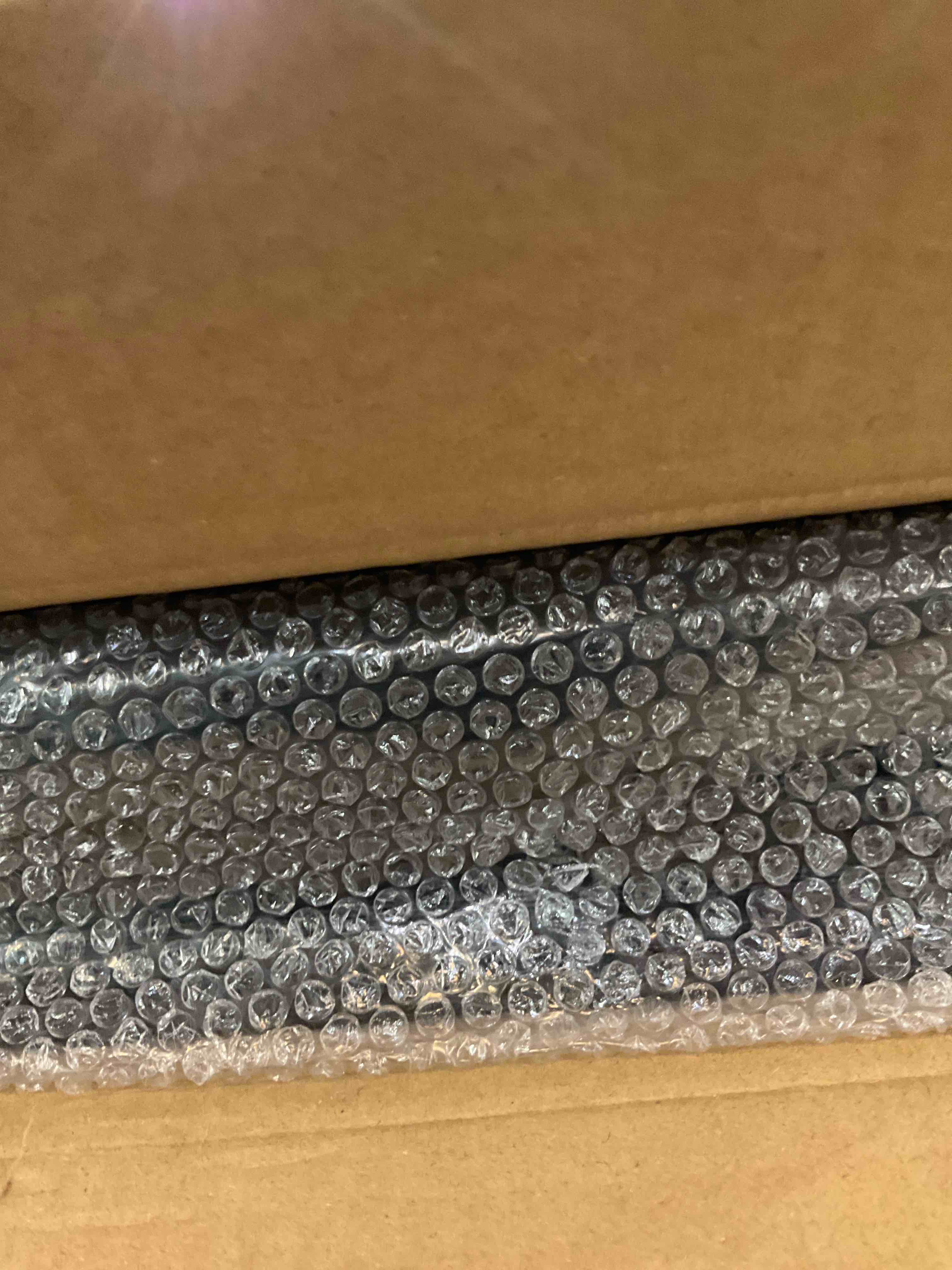 https://s3.amazonaws.com/lotting-images-prod/BargainHunt/EXS01478347_1718213502236.jpeg