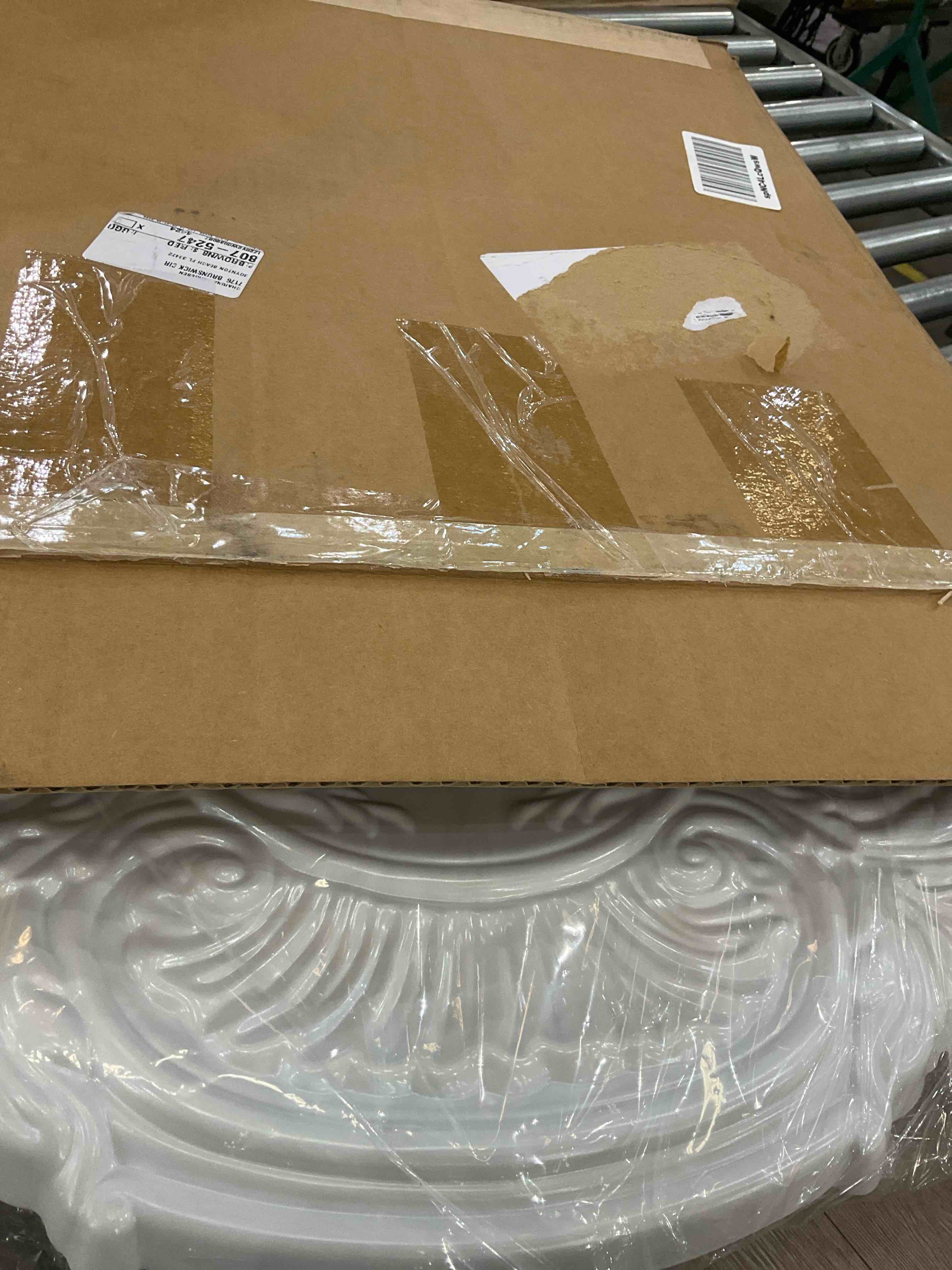 https://s3.amazonaws.com/lotting-images-prod/BargainHunt/EXS01478439_1718285517734.jpeg