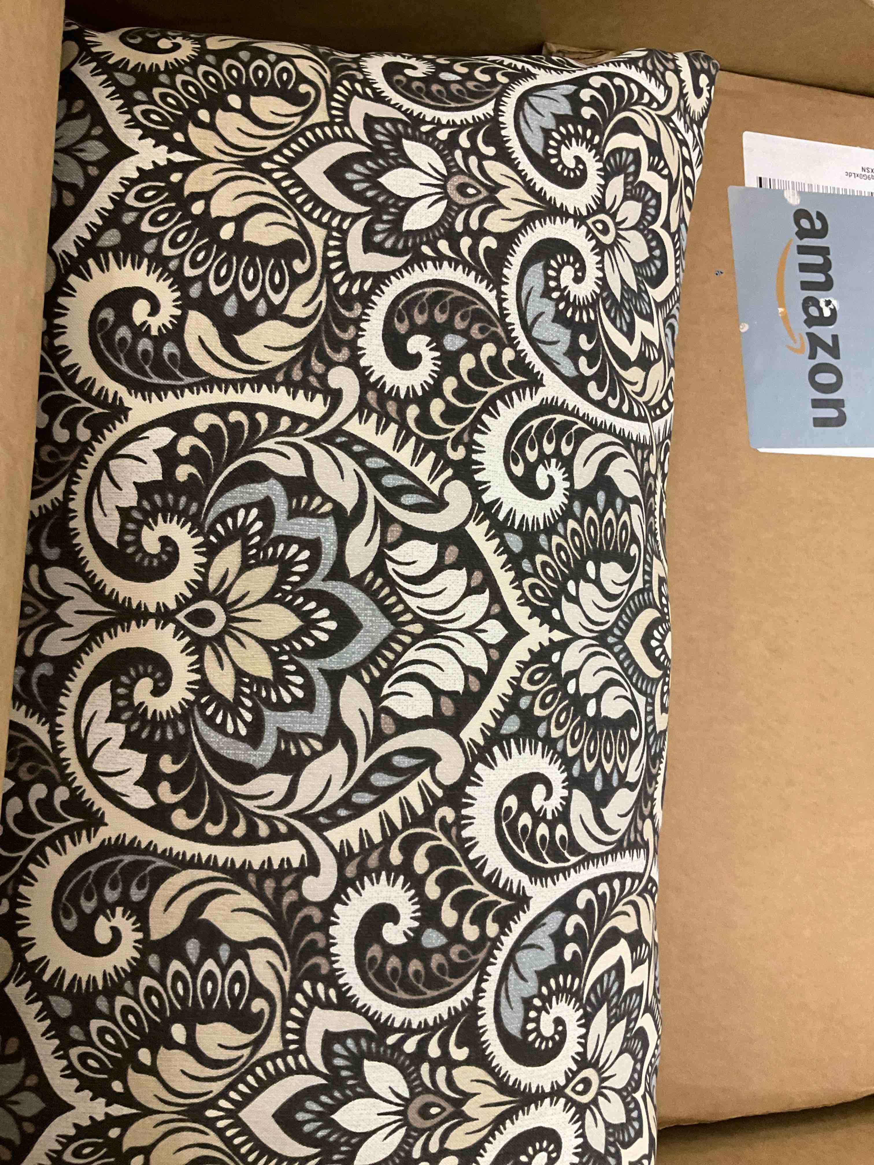 https://s3.amazonaws.com/lotting-images-prod/BargainHunt/EXS01478707_1718119928087.jpeg