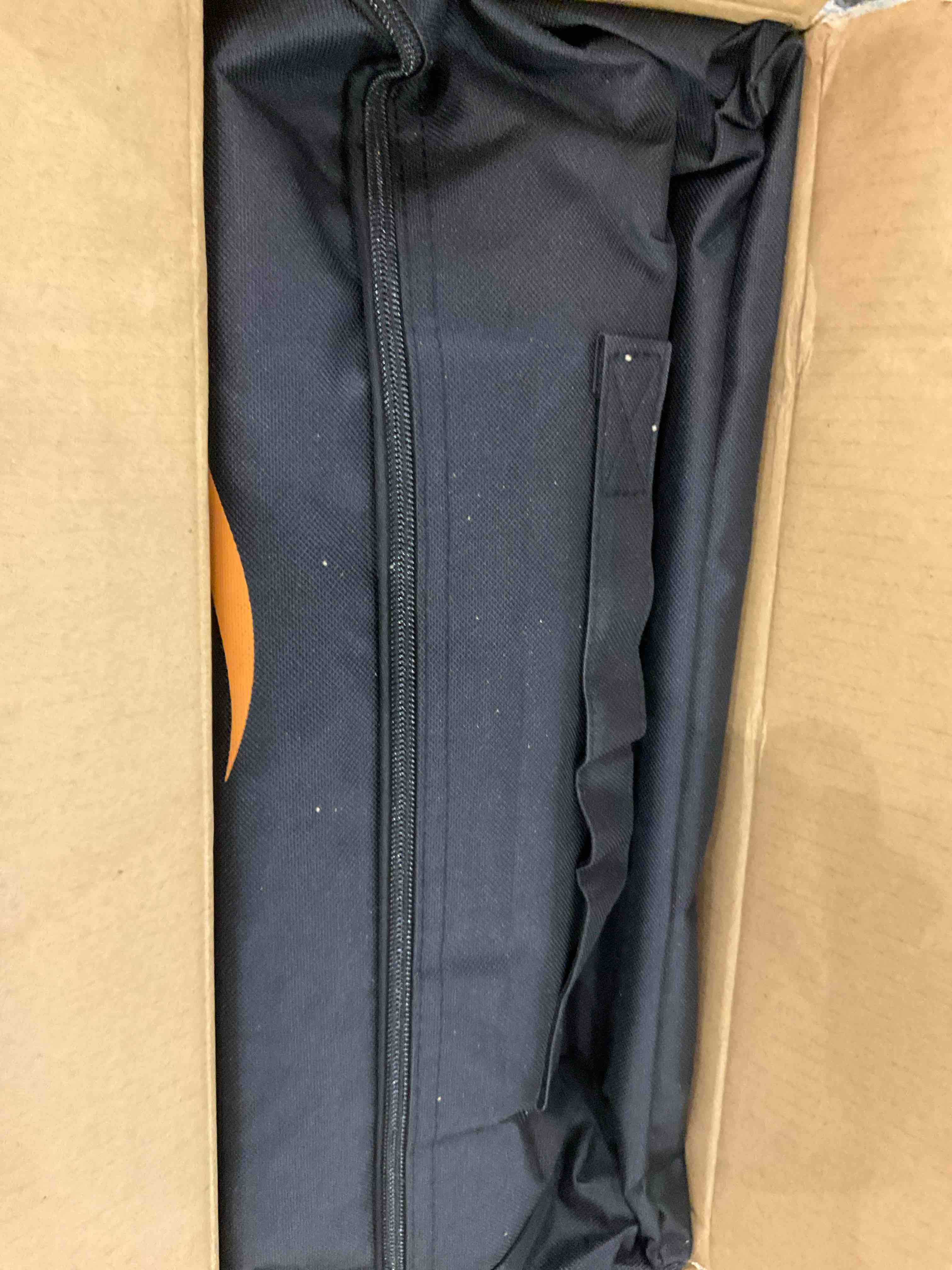 https://s3.amazonaws.com/lotting-images-prod/BargainHunt/EXS01478791_1718192335191.jpeg
