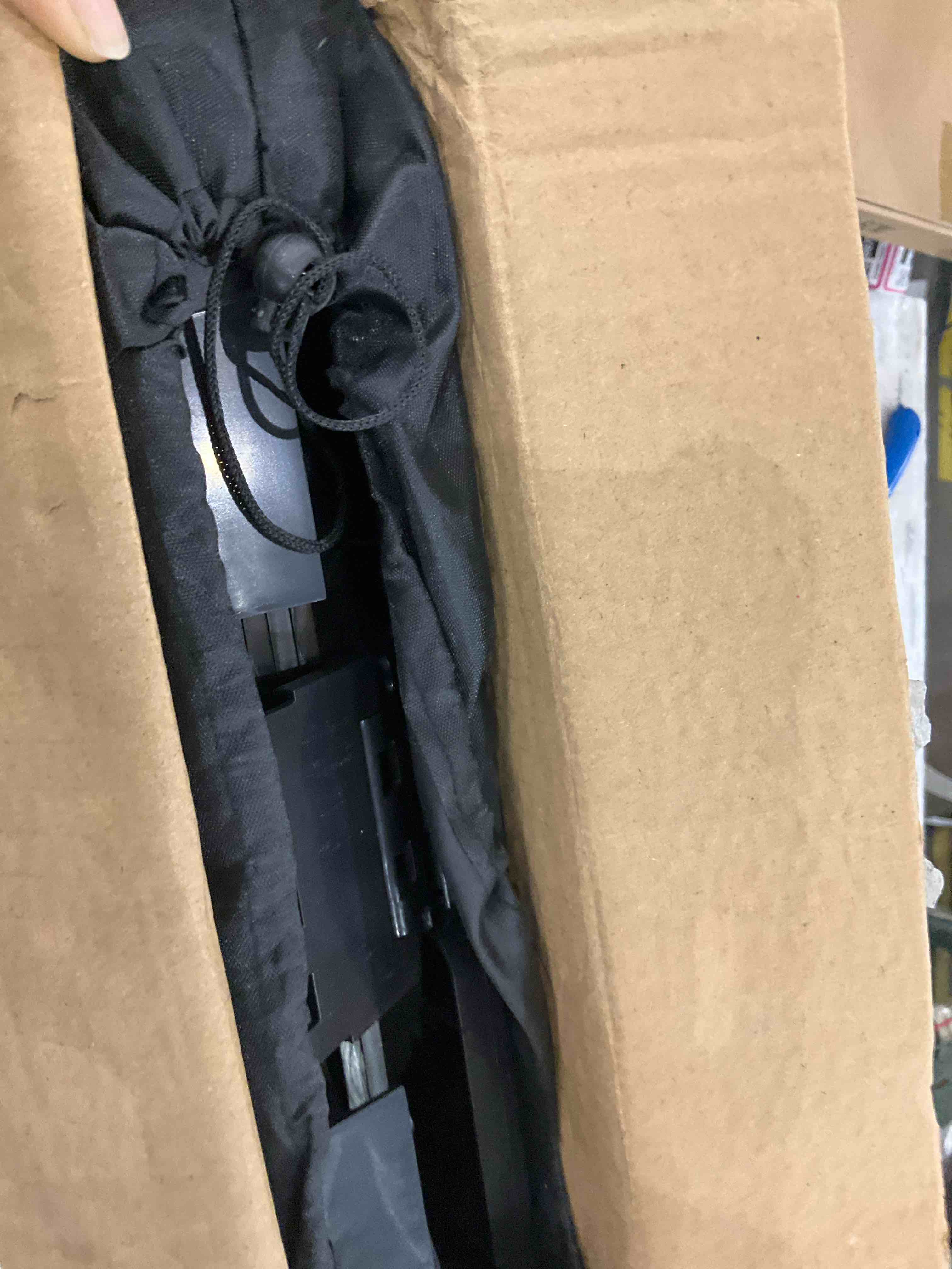 https://s3.amazonaws.com/lotting-images-prod/BargainHunt/EXS01478797_1718193522546.jpeg